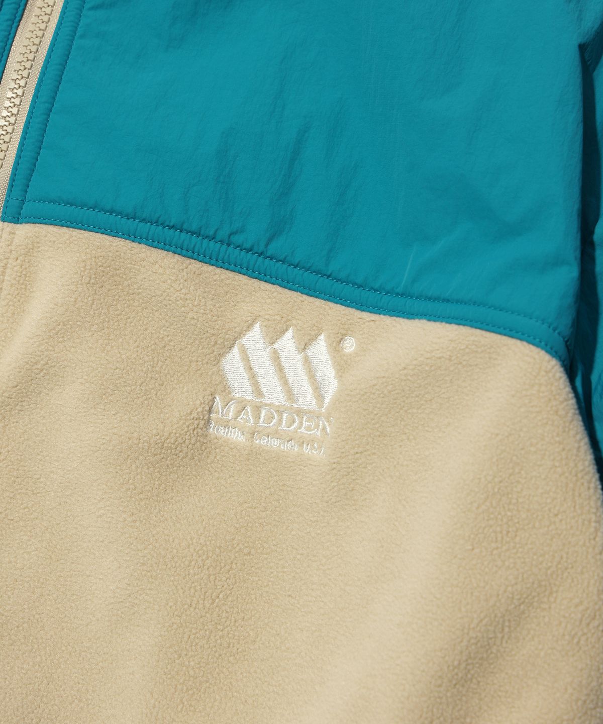 매든(MADDEN) FUNNY REVERSIBLE JACKET MINT