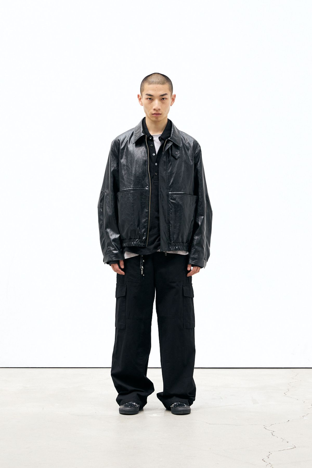 해칭룸(HATCHINGROOM) VTG Star Fatigue Pants Washed Black