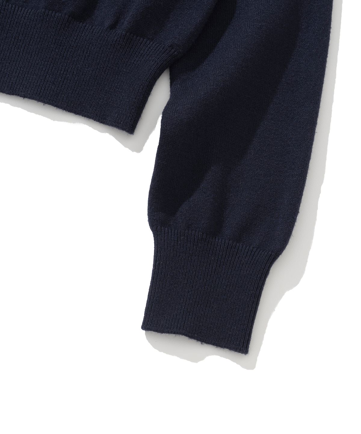 니티드(KNITTED) (W) 베이직 에센셜 워셔블 라운드 가디건 NAVY