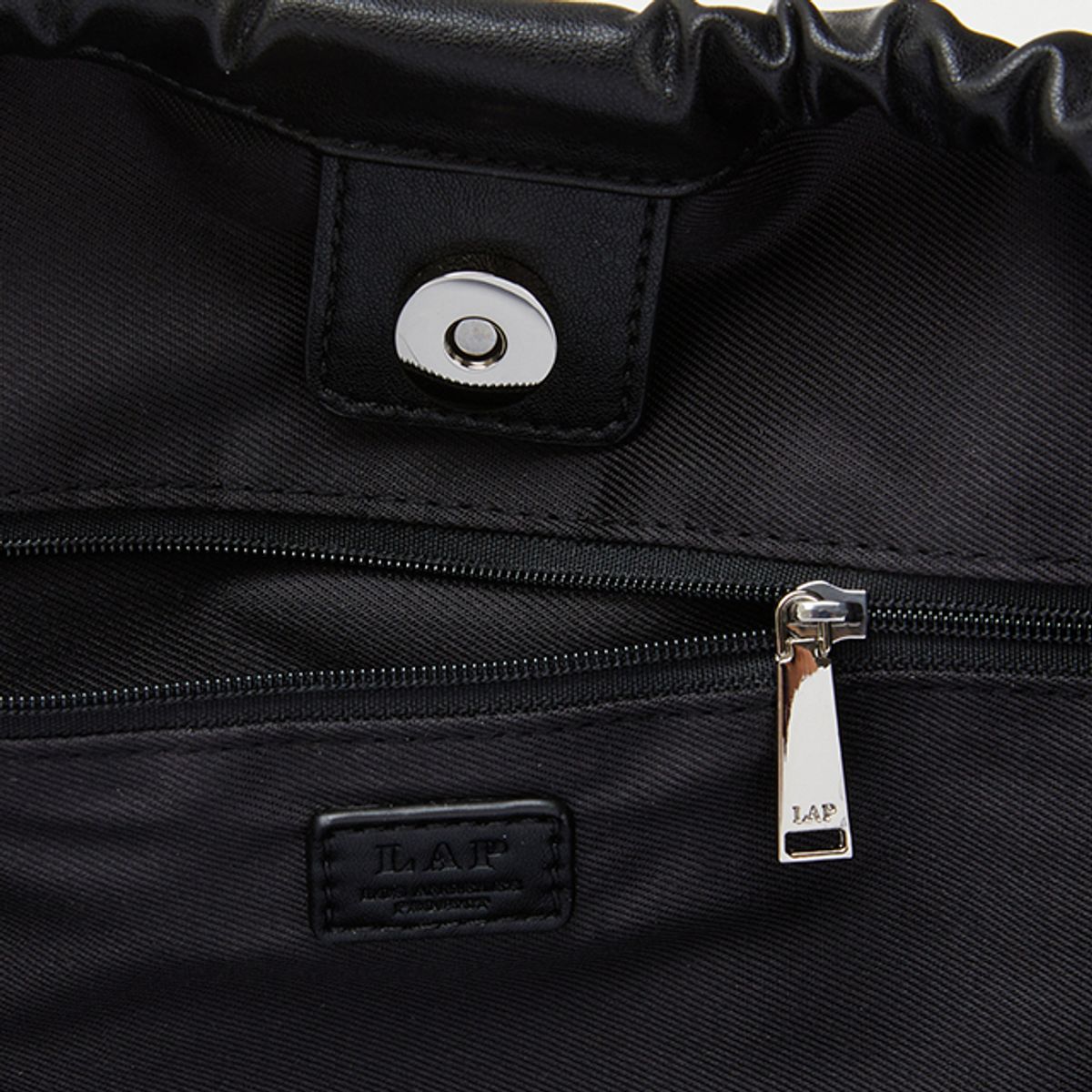 랩(LAP) DRAW STRING BAG AQ7AB816