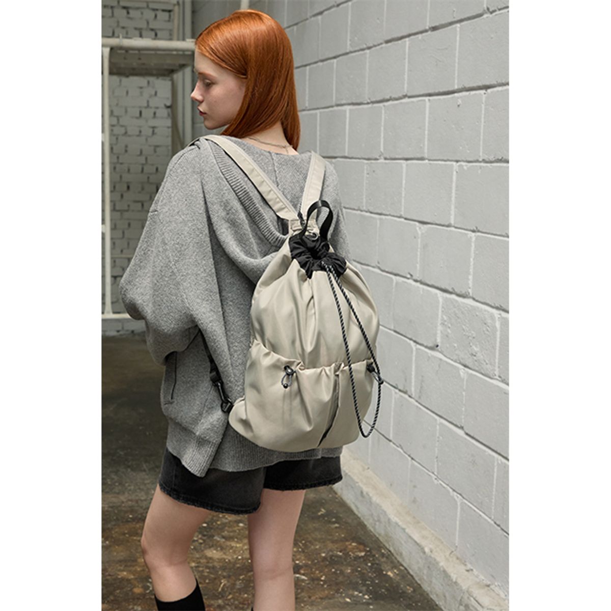 랩(LAP) TWO-WAY BUCKET BAG AQ7AB804