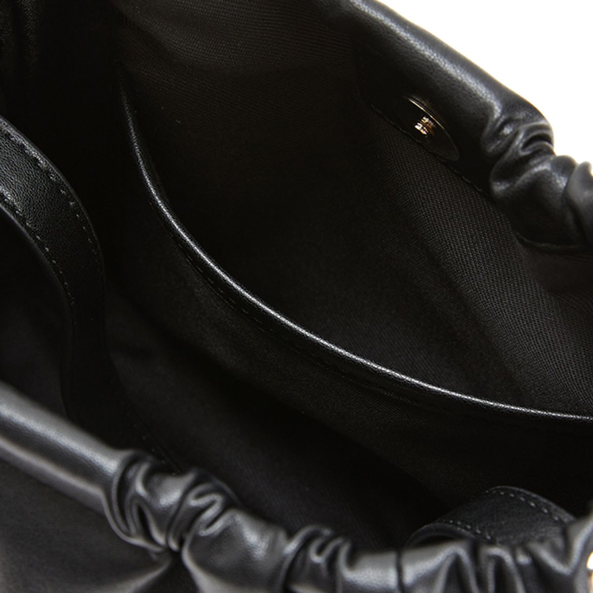 랩(LAP) STRING TOTE BAG AQ7AB810