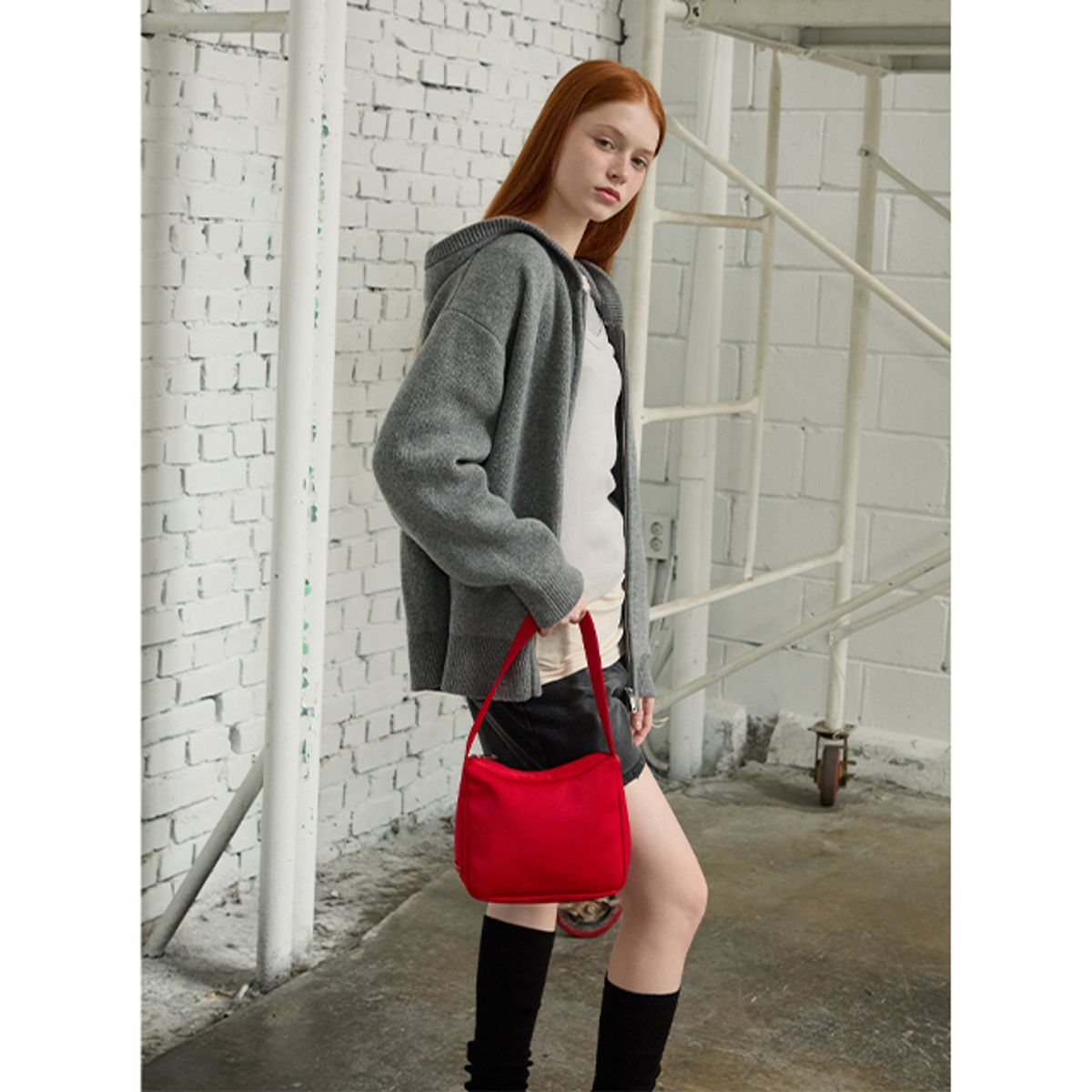 랩(LAP) MINI SQUARE SHOULDER BAG AQ7AB803