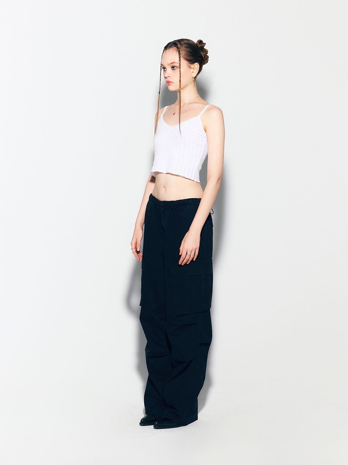 에즈이프 캘리(ASIF CALIE) WASH PARACHUTE CARGO PANTS BLACK