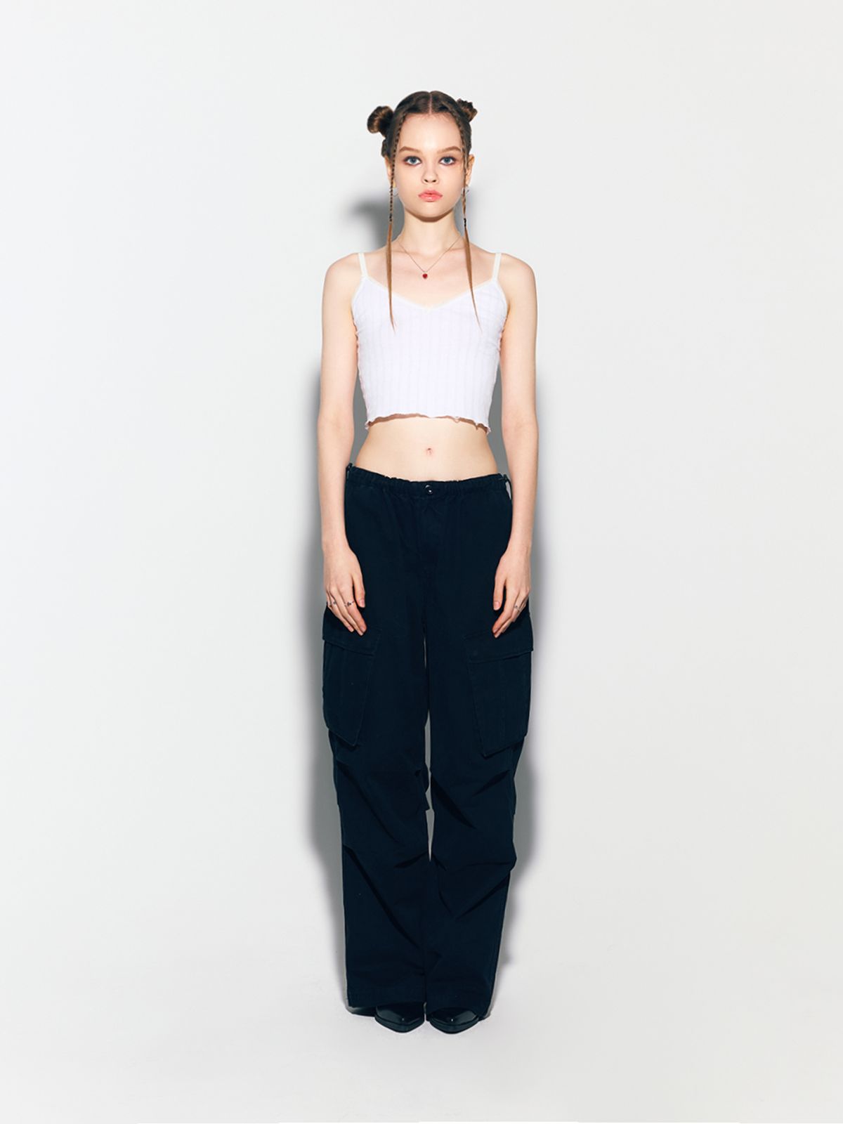 에즈이프 캘리(ASIF CALIE) WASH PARACHUTE CARGO PANTS BLACK