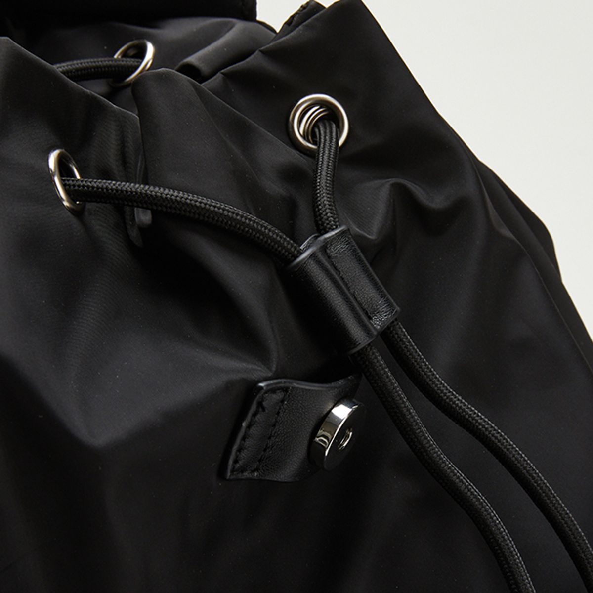 랩(LAP) NYLON BACKPACK AQ7AB805