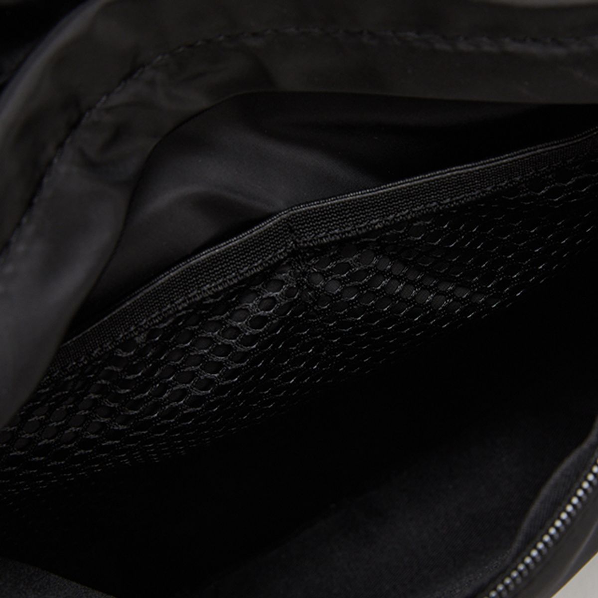랩(LAP) NYLON BACKPACK AQ7AB805