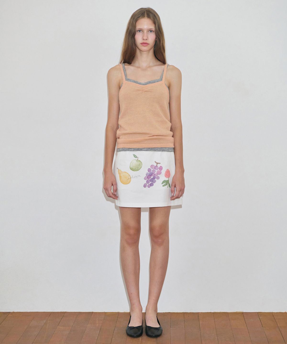 시눈(SINOON) [수지 착용] Graphic Mini Skirt (Cream)