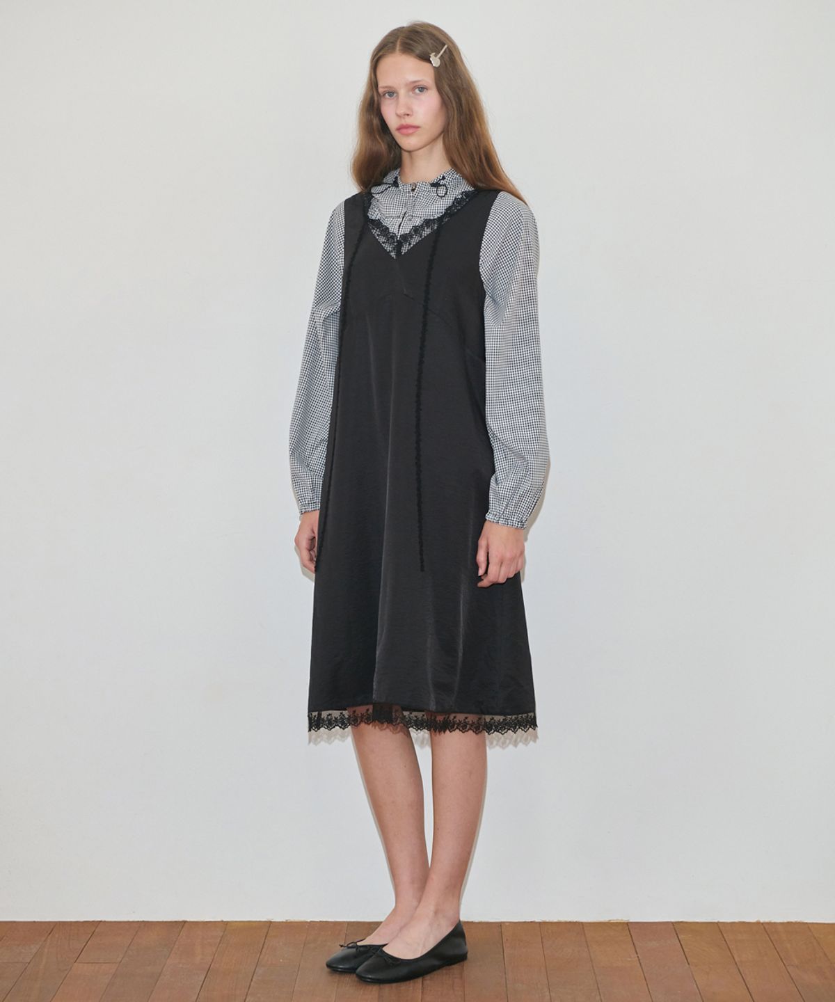 시눈(SINOON) Silky Lace Slip Dress (Black)