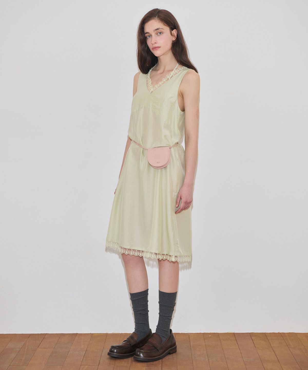 시눈(SINOON) Silky Lace Slip Dress (Mint)
