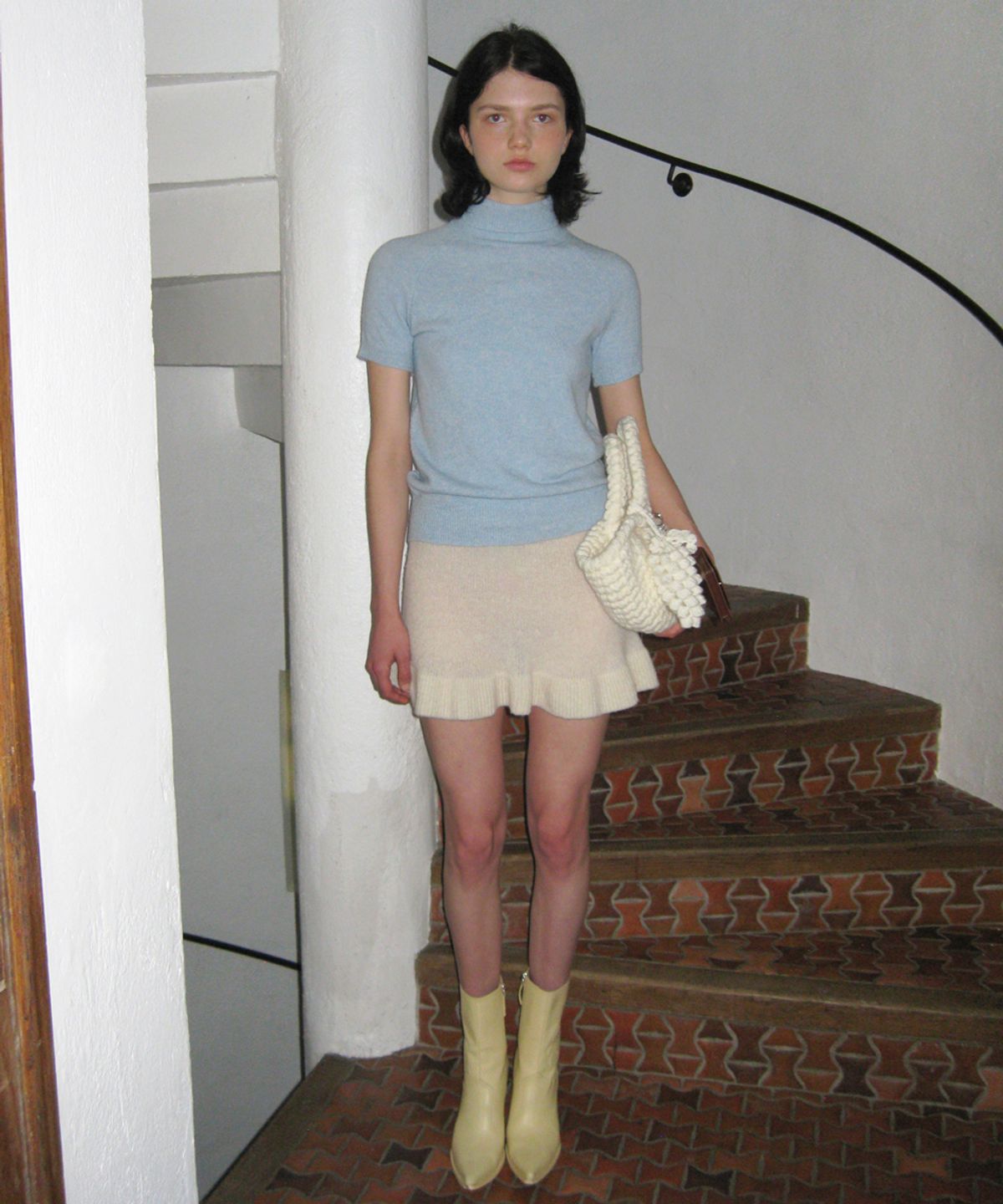 시눈(SINOON) Rabbit Tie Half Sleeve Turtleneck Knit (Light Blue)