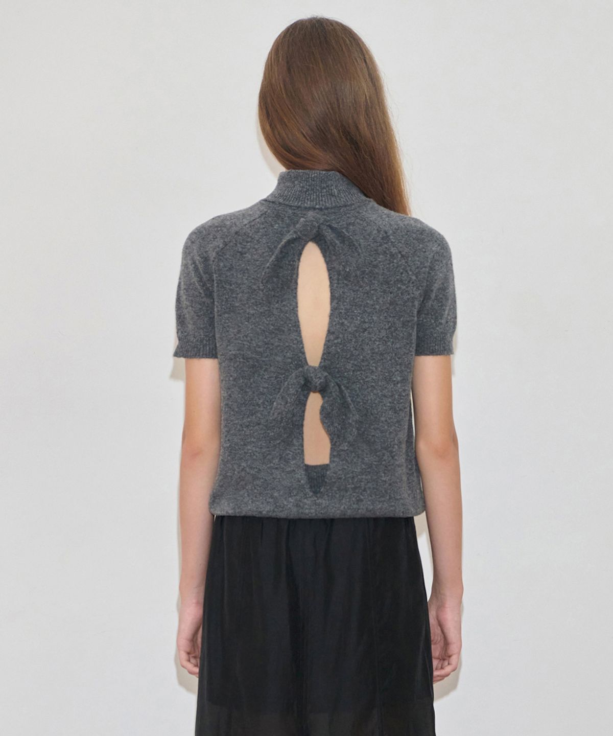시눈(SINOON) Rabbit Tie Half Sleeve Turtleneck Knit (Charcoal Grey)