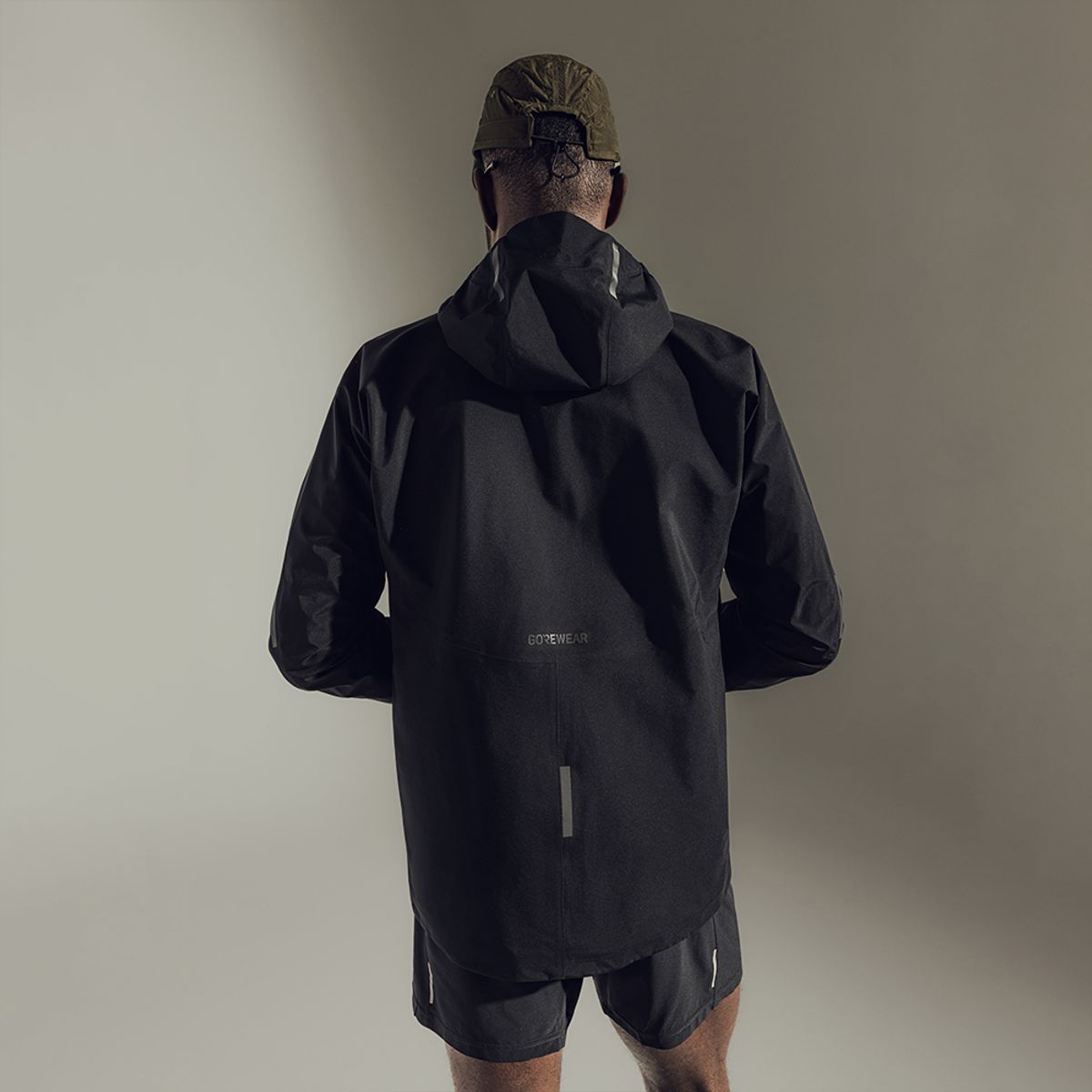고어웨어(GOREWEAR) Gore-TEX 고어텍스 컨커브 자켓 - 블랙 (남성용)