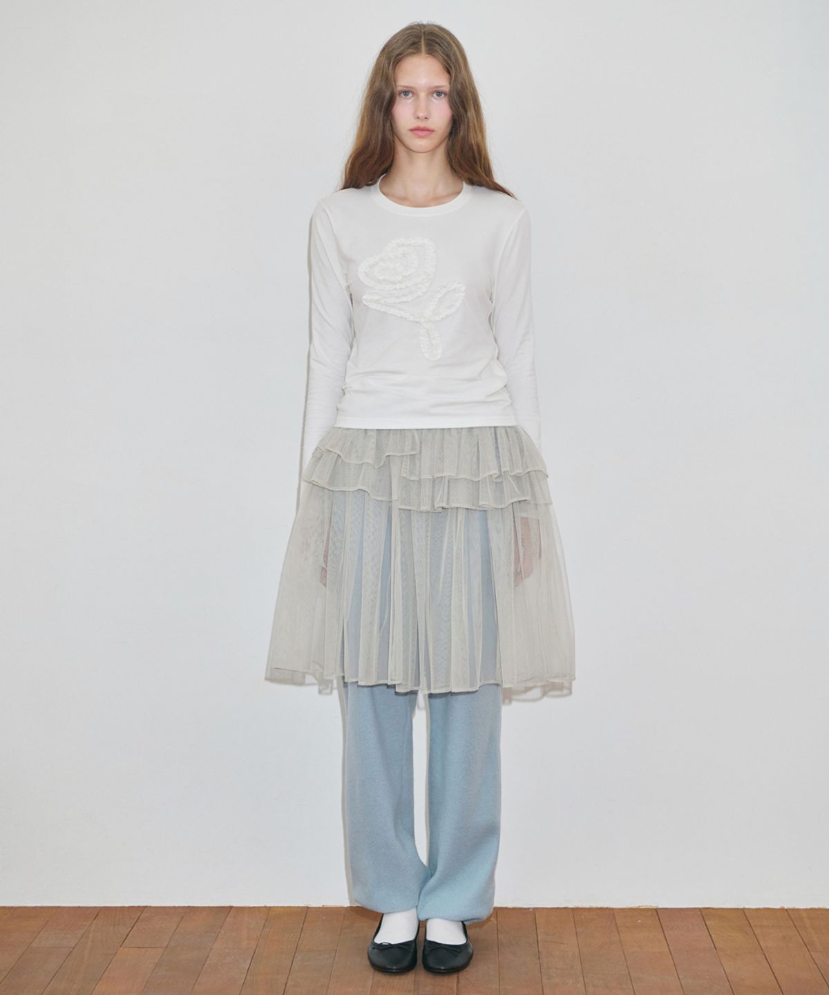 시눈(SINOON) Rose Frill Long Sleeve (Cream)