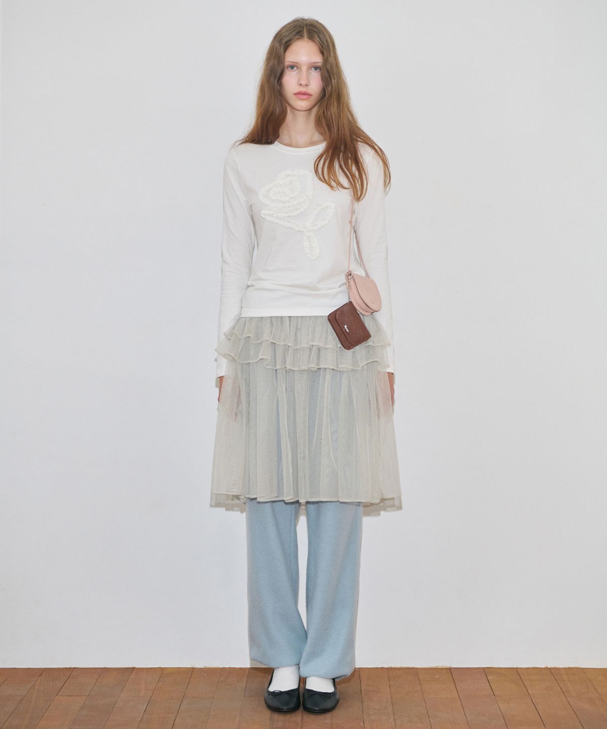 시눈(SINOON) Rose Frill Long Sleeve (Cream)