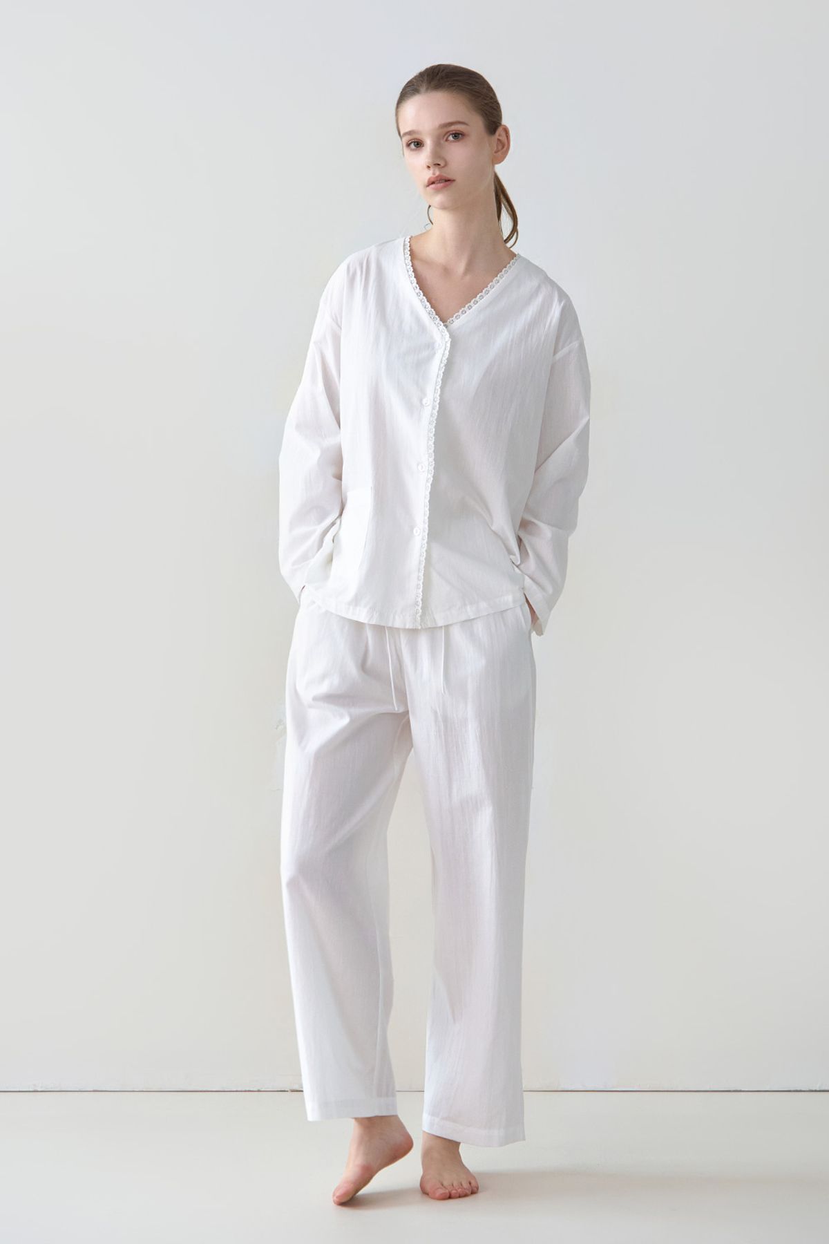 아워위(OURWE) 레이스 순면 긴팔 잠옷 세트 (2 colors)
