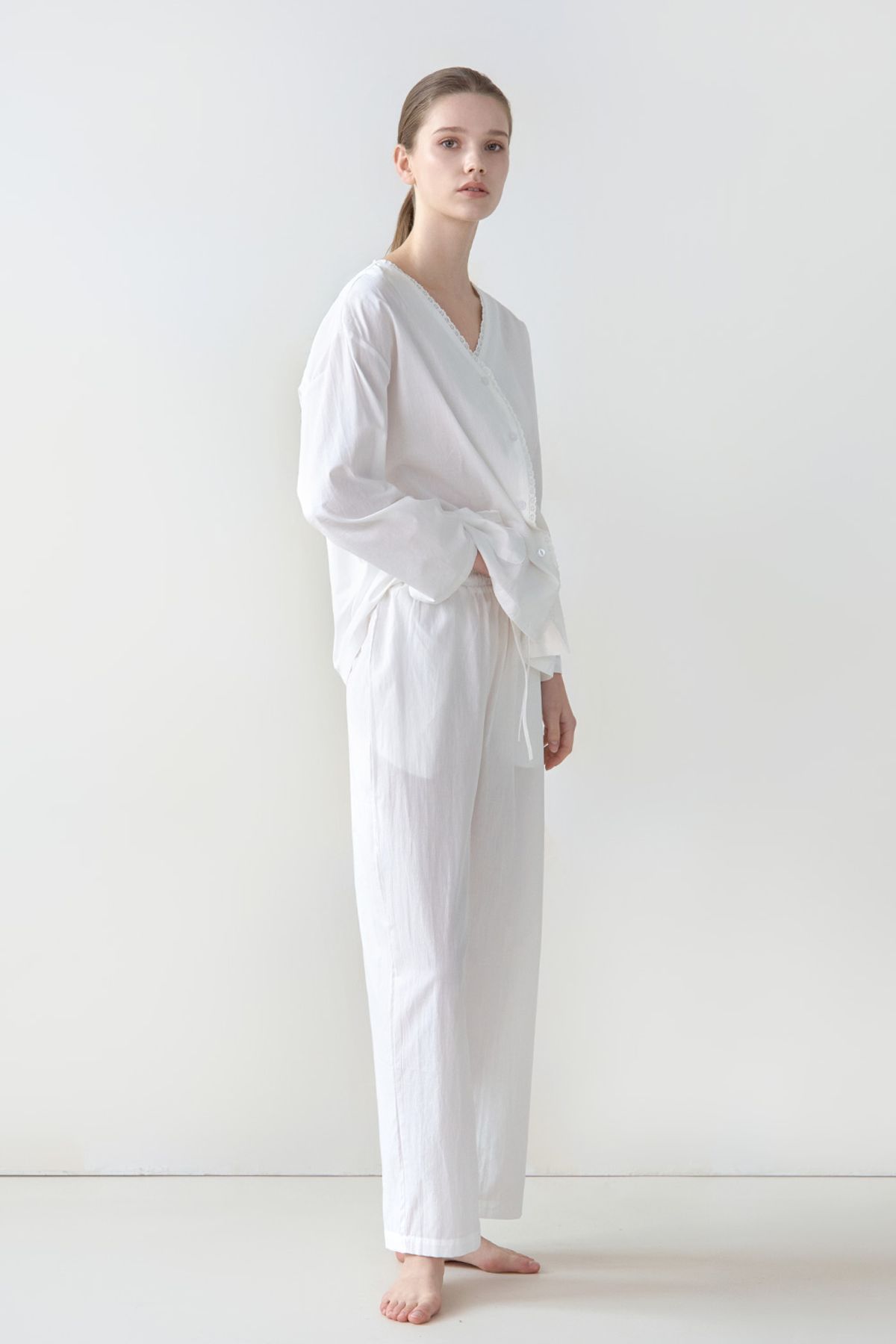 아워위(OURWE) 레이스 순면 긴팔 잠옷 세트 (2 colors)