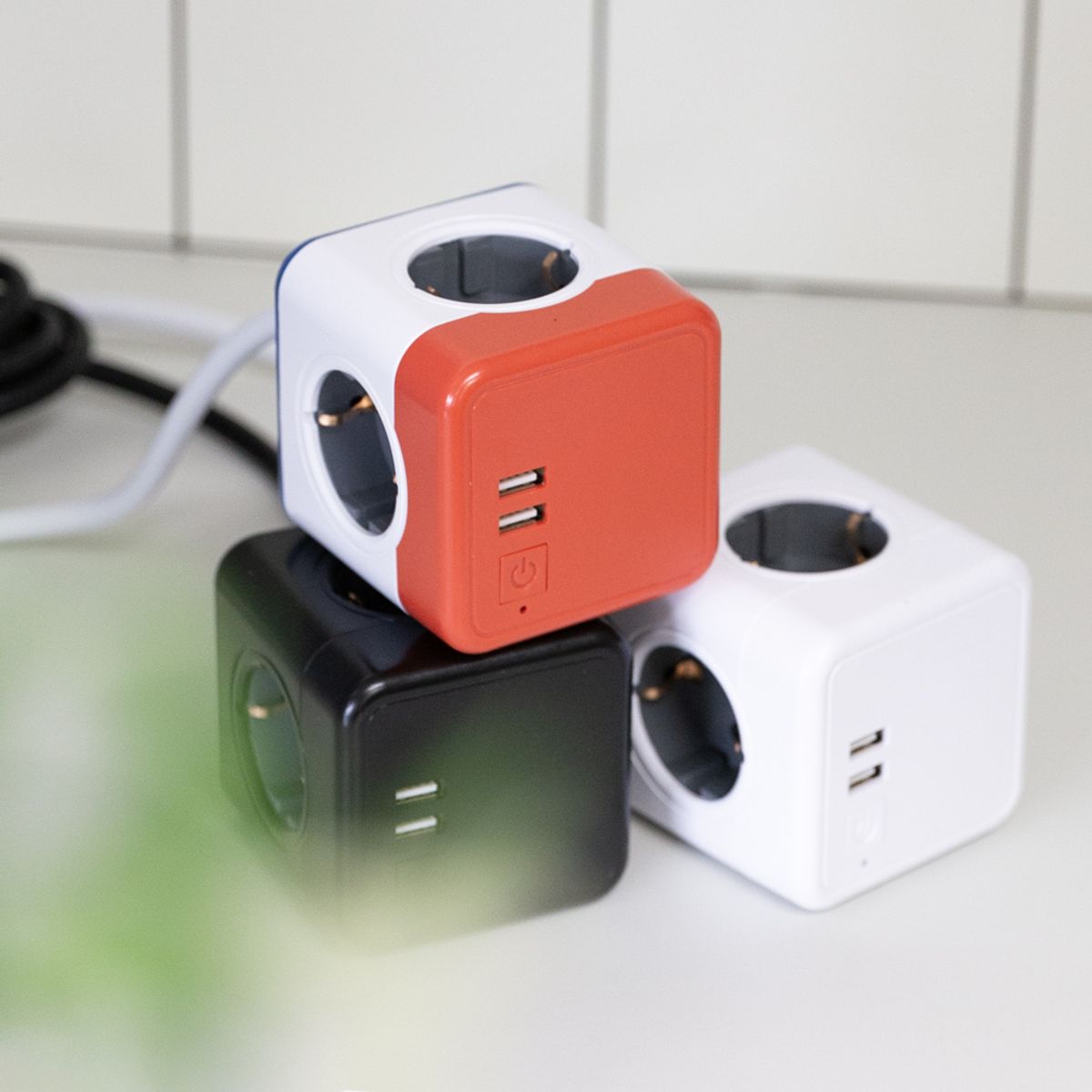 파워존(POWERZONE) 고용량 큐브형 디자인 USB 5구 멀티탭 카카오 파워큐브V2