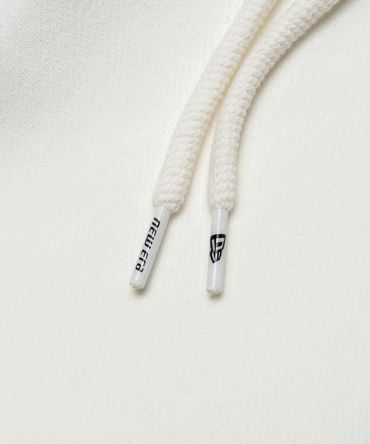 엘엠씨(LMC) LMC X NEWERA TEAM LOGO HOODIE ivory