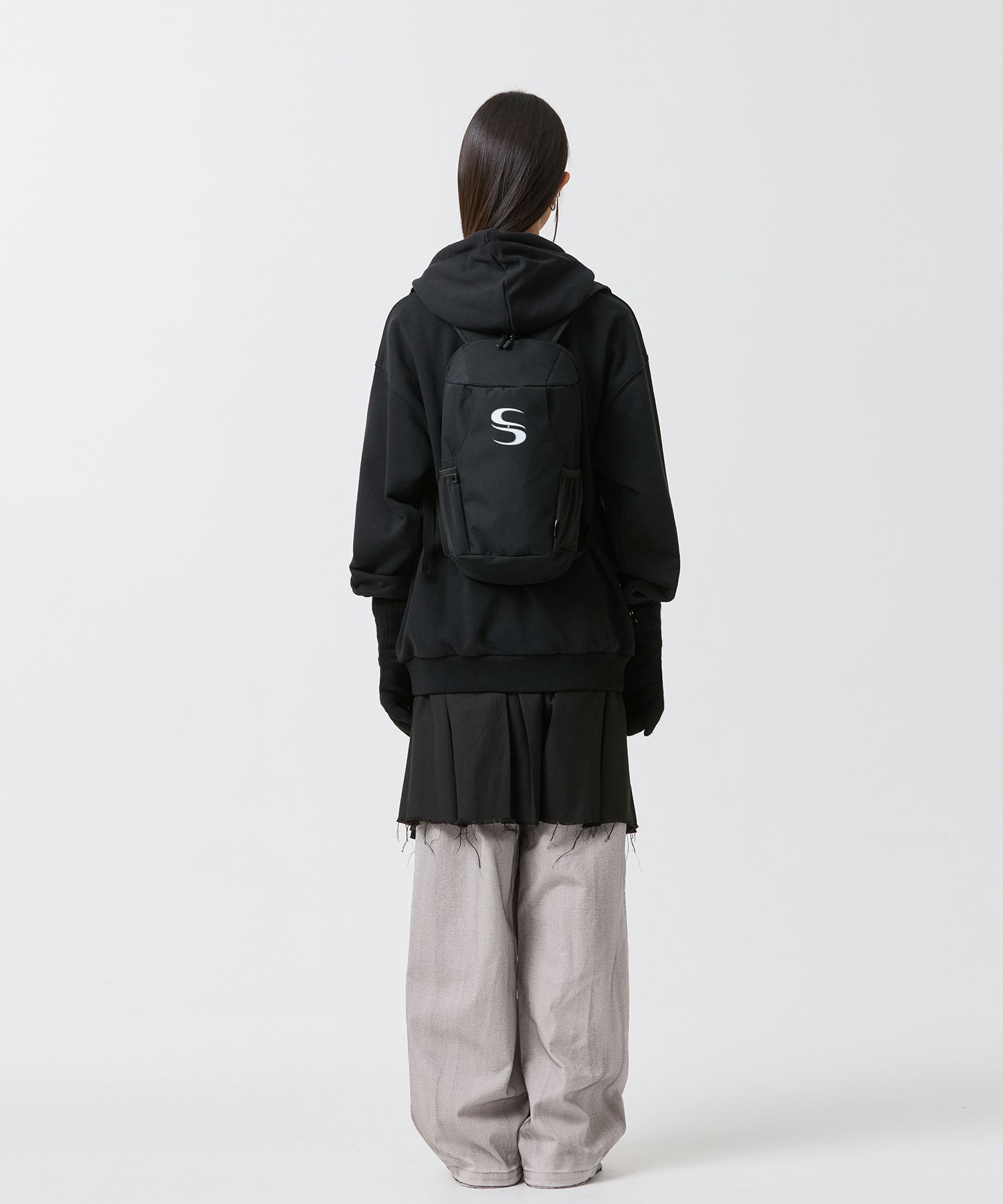 バックパック・リュック Odd Studio ODD X SORANO CURVED SPORTY BACKPACK 5009492366 MUSINSA | ODDSTUDIO [ODD x SORANO] Curved Sporty Backpack