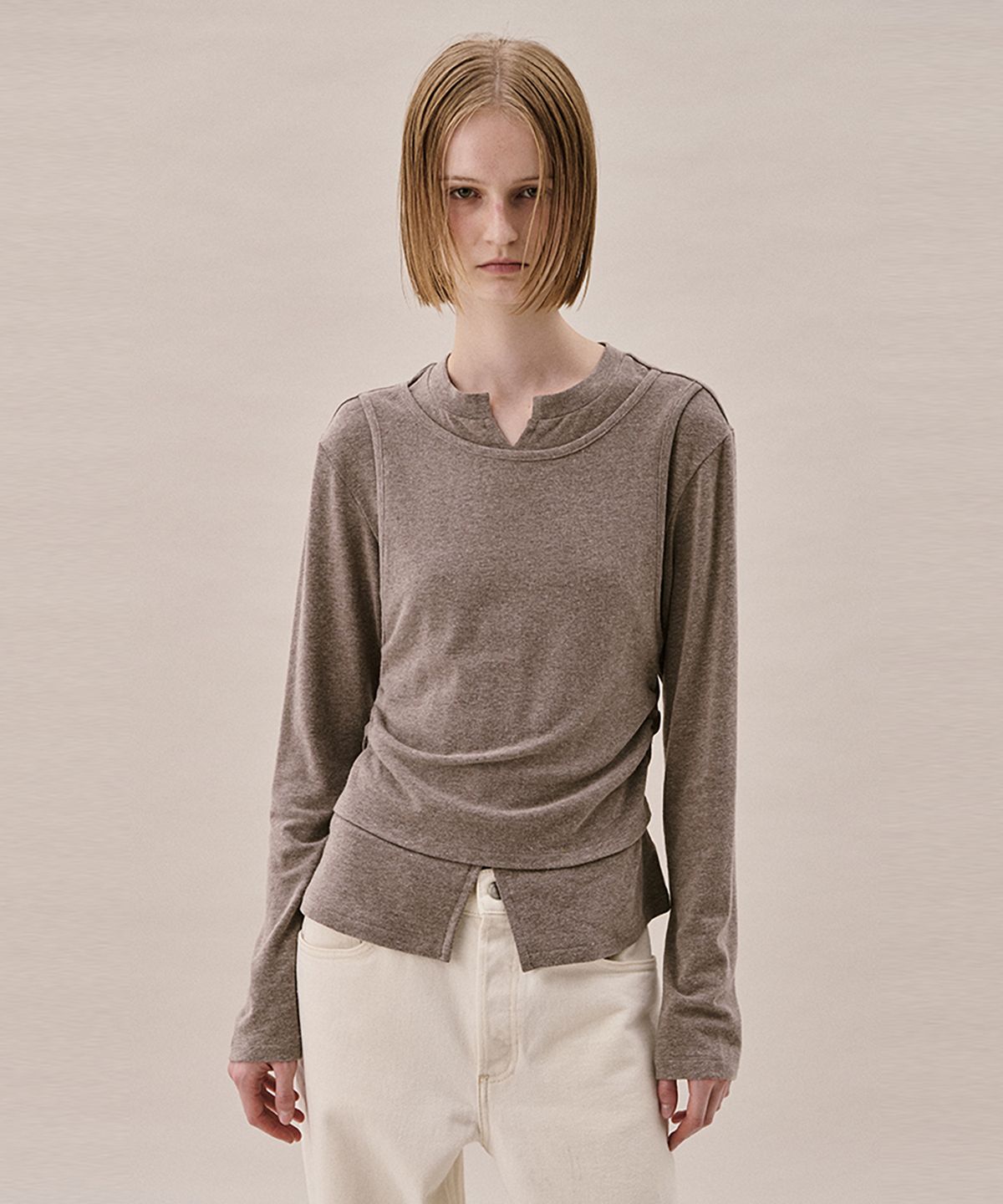 아위(AHWE) LAYERED JERSEY TOP_LIGHT BROWN MELANGE