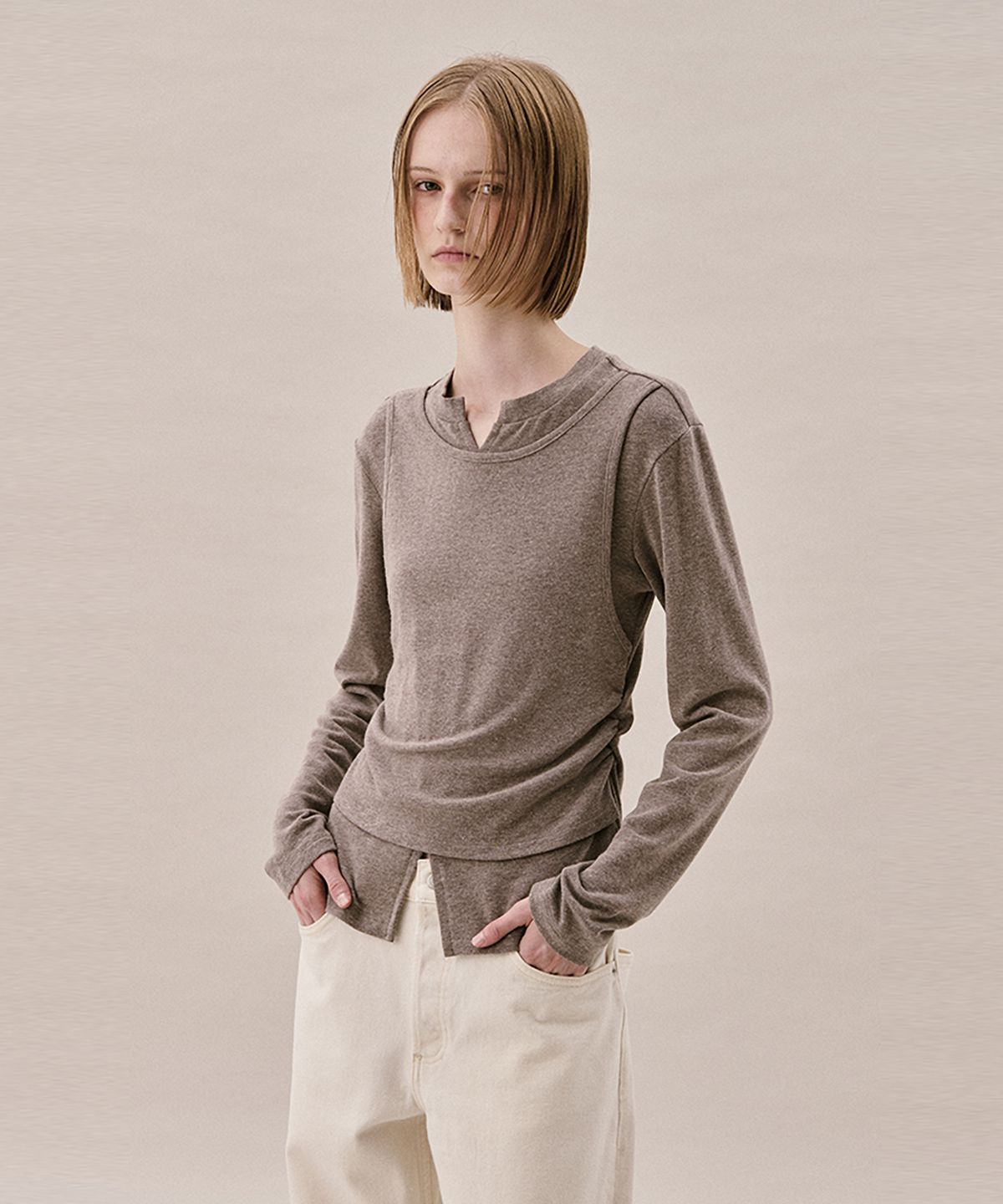 아위(AHWE) LAYERED JERSEY TOP_LIGHT BROWN MELANGE