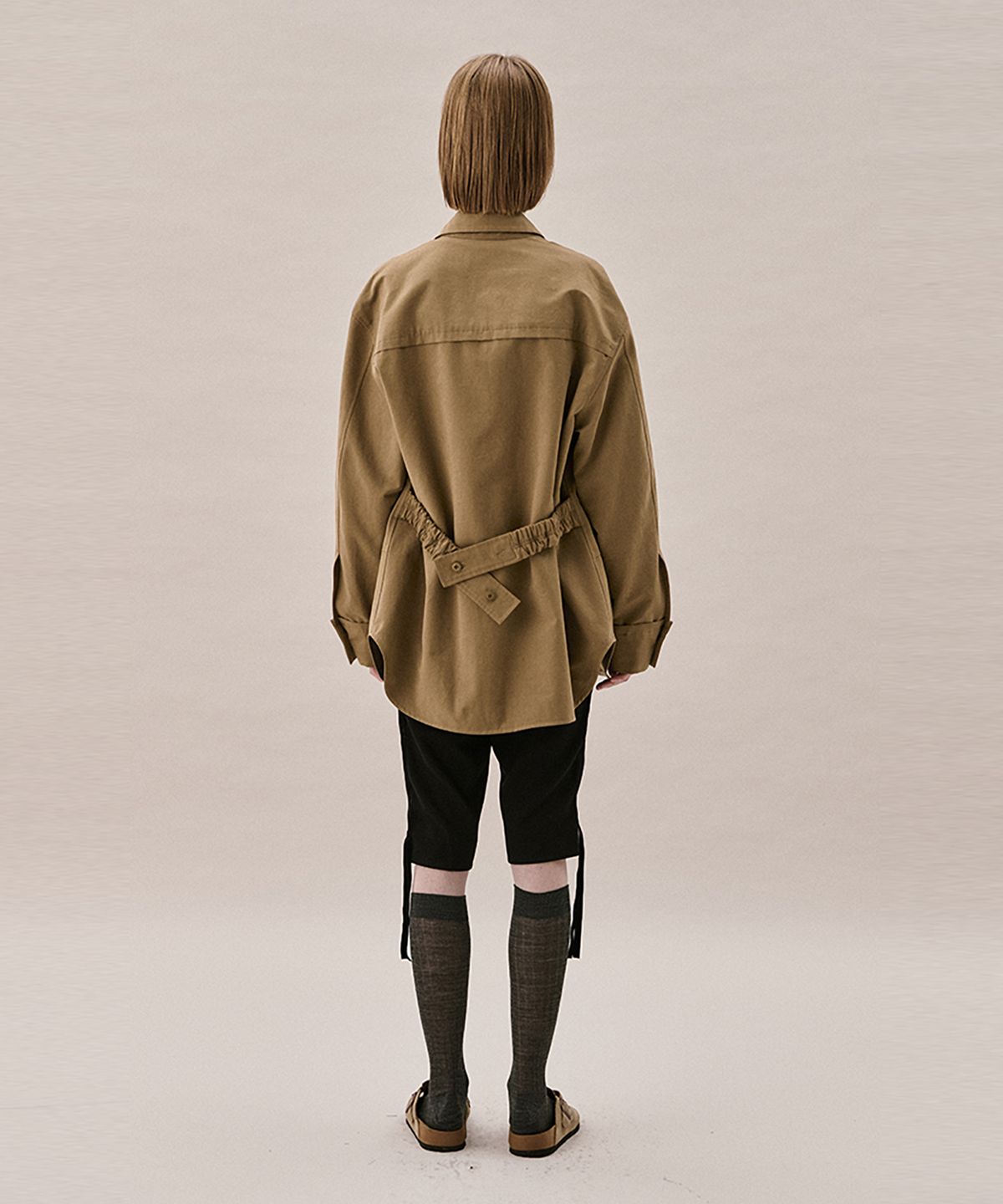 아위(AHWE) COTTON BLEND OVERSHIRT_DARK BEIGE