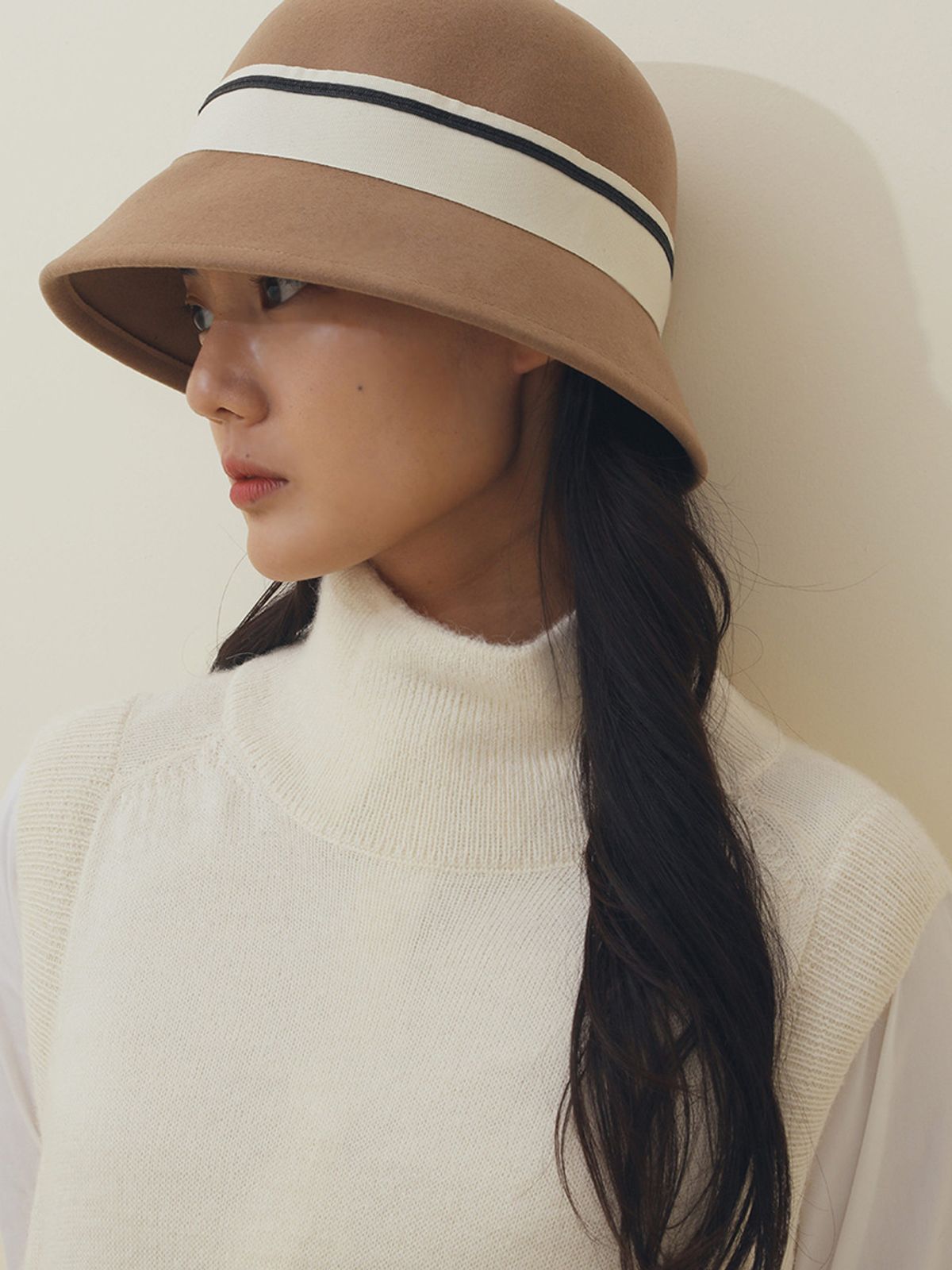 메르헨(MERCHEN) revoir wool cloche hat