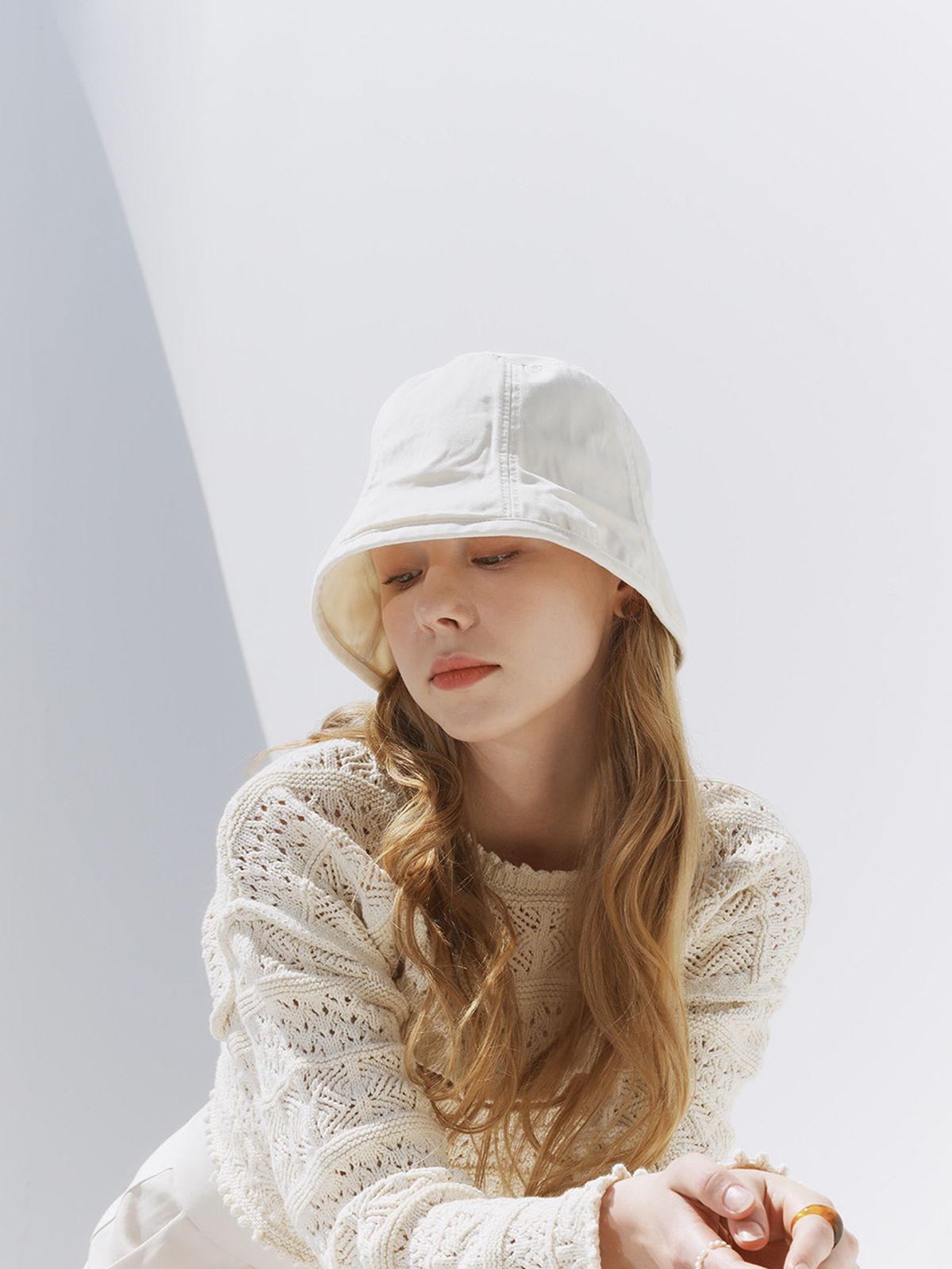 메르헨(MERCHEN) larry bucket hat (3color)
