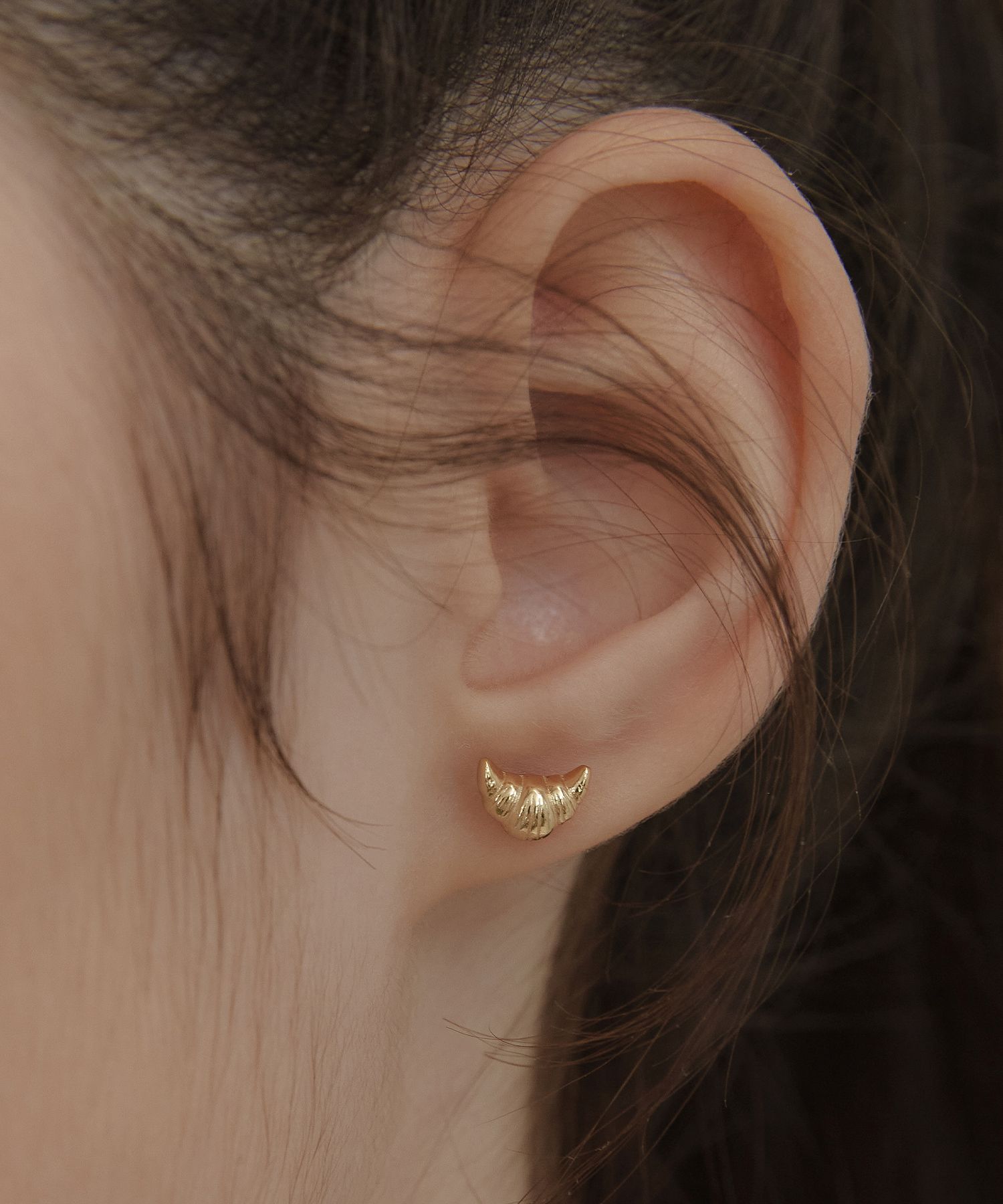 ☆TATIANA☆ Silver 925 Deli Croissant Earrings EC3125 MUSINSA | TATIANA (Silver 925) Deli Croissant Earrings EC3125