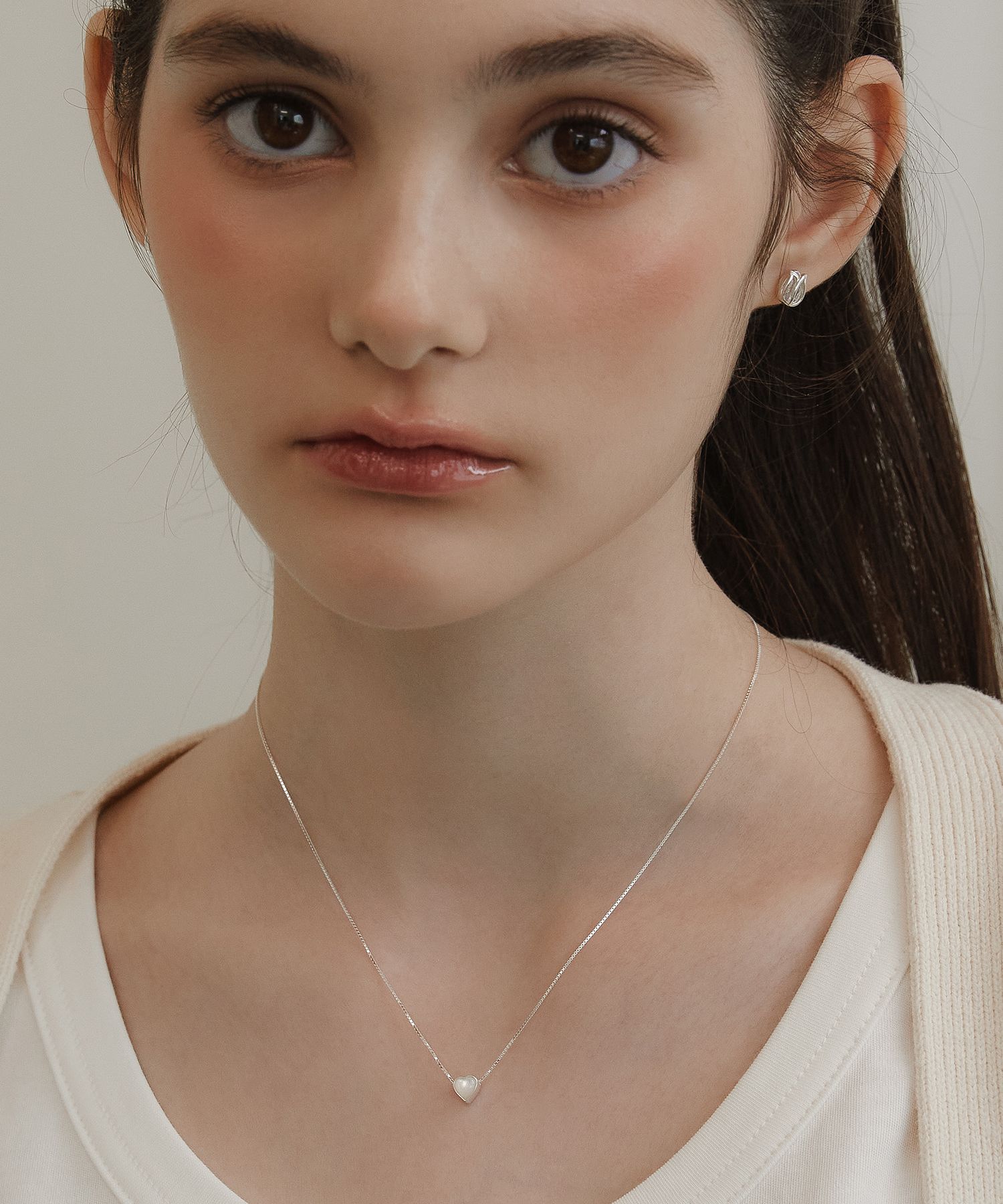 ★TATIANA★ Silver 925 Heart Inside Pearl Necklace NZ2183 MUSINSA | TATIANA (Silver 925) Mother of Pearl Heart Pendant