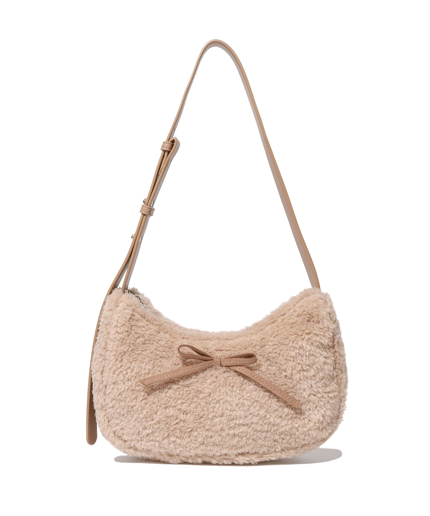 MUSINSA | COVERNAT WOMAN Clover Heart Fluffy Shoulder Bag Beige
