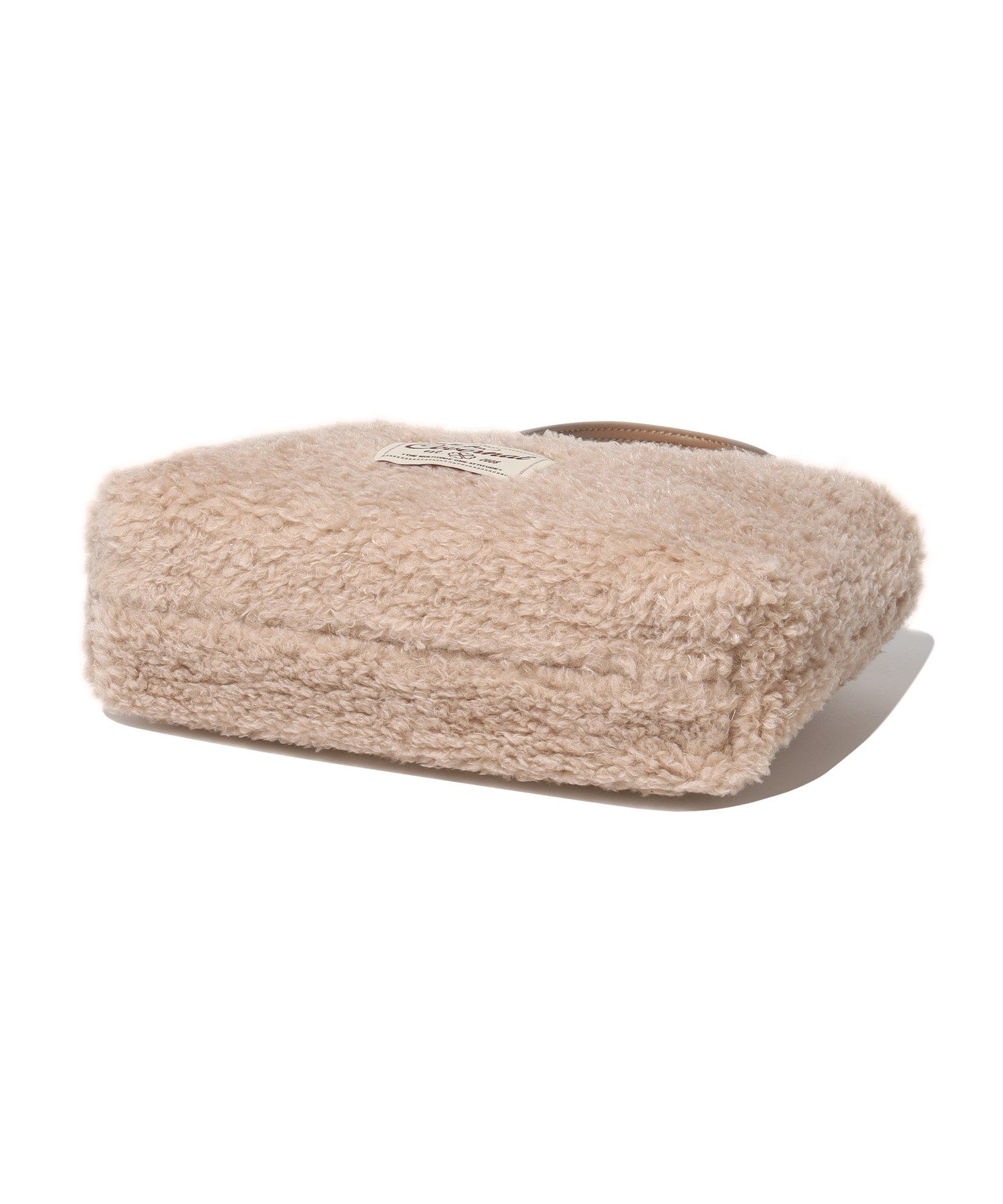 ★COVERNAT WOMAN★ Cloverheart Ecofur Tote Bag Beige CO2304T MUSINSA | COVERNAT WOMAN Clover Heart Fluffy Tote Bag Beige