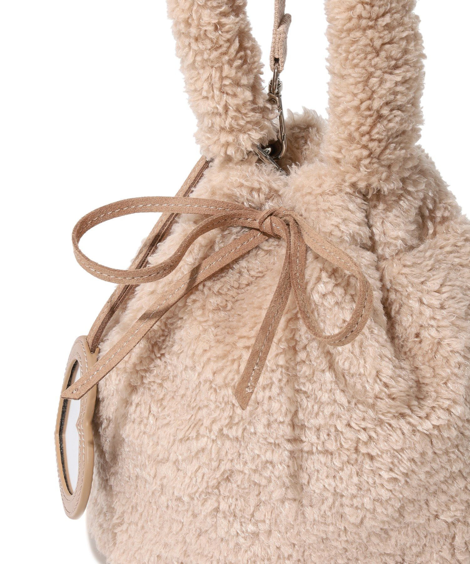 ★COVERNAT WOMAN★ Cloverheart Fluffy Bucket Bag Beige CO240 MUSINSA | COVERNAT WOMAN Clover Heart Fluffy Bucket Bag Beige