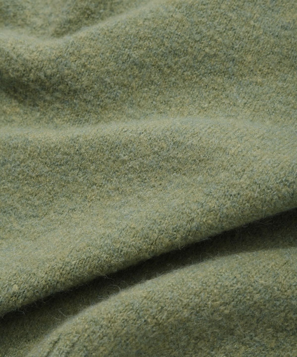 커버낫 우먼(COVERNAT WOMAN) 우먼 클로버하트 그래픽 니트 Sage Green
