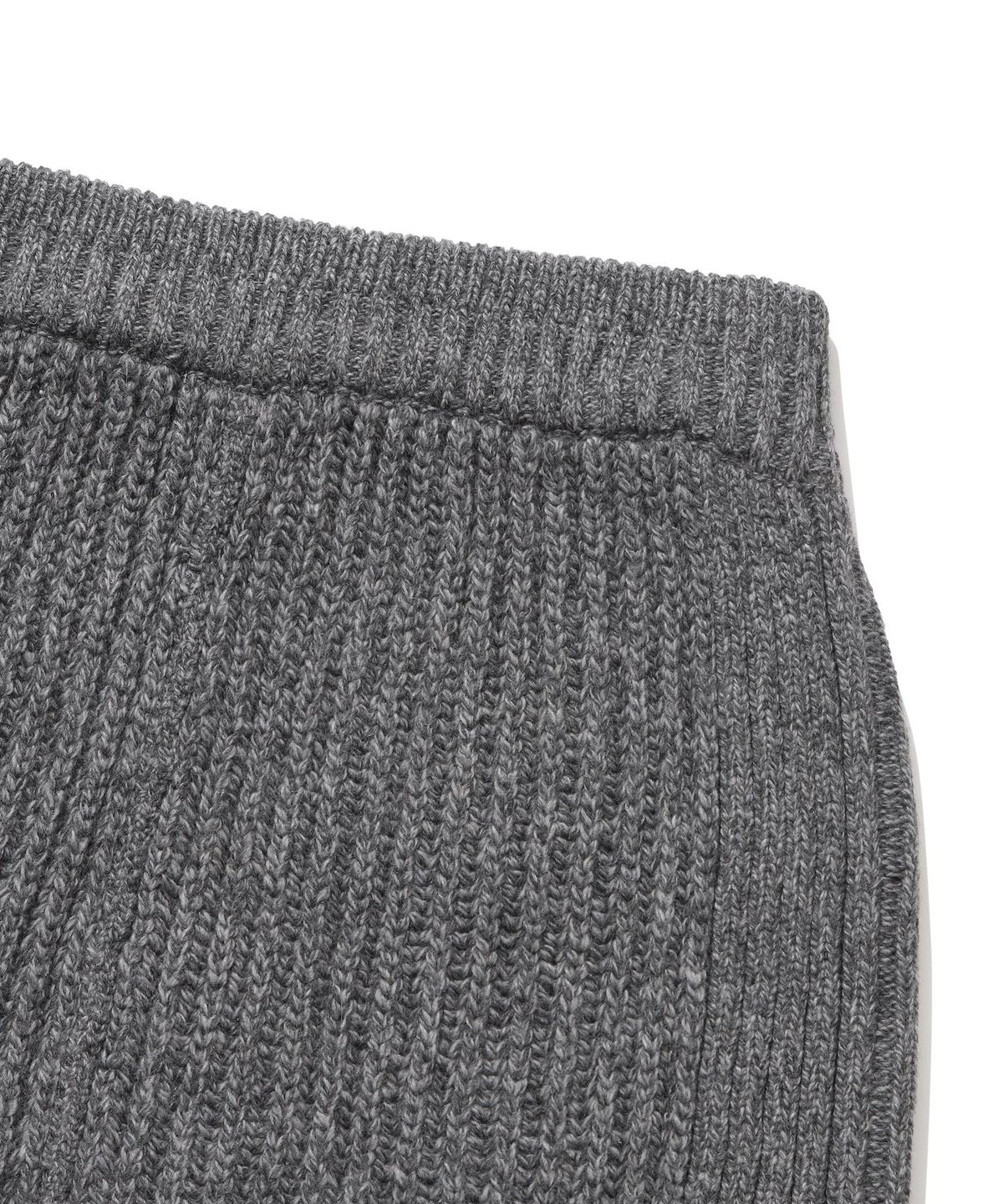 커버낫 우먼(COVERNAT WOMAN) 우먼 니트 미니 스커트 Charcoal