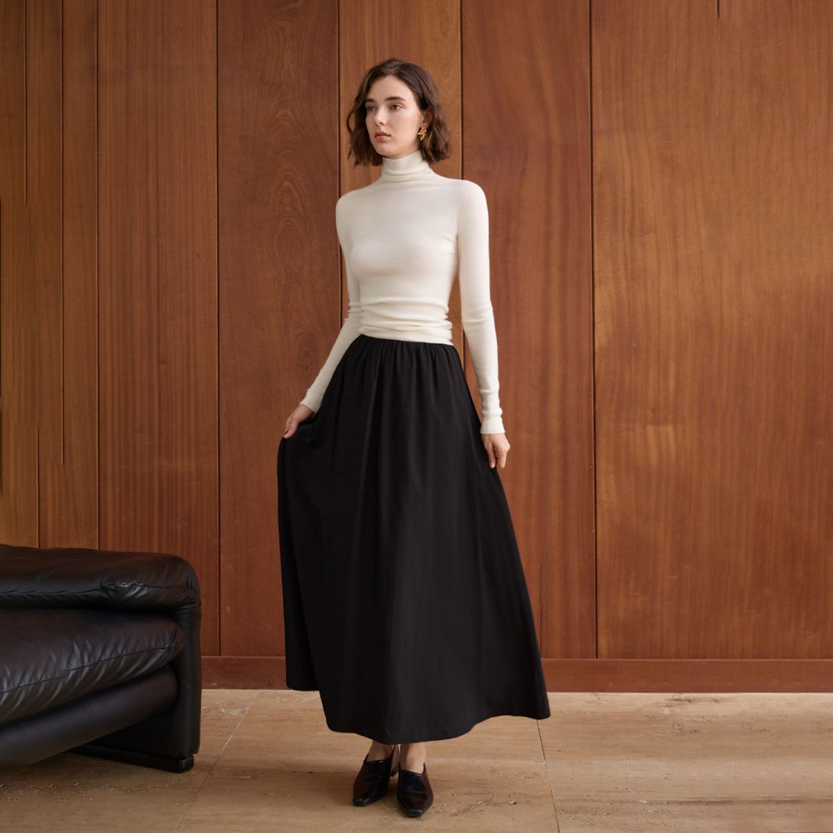 와이와이아이엠(YYIAM) YY_Black loose long skirt