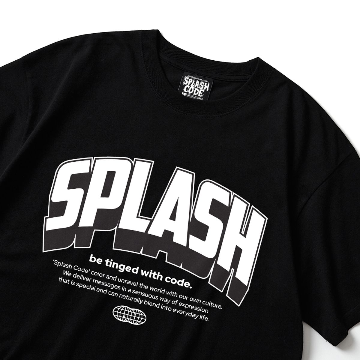 스플래시코드(SPLASHCODE) 반팔 티셔츠 블랙 - 월드 와이드(World Wide)