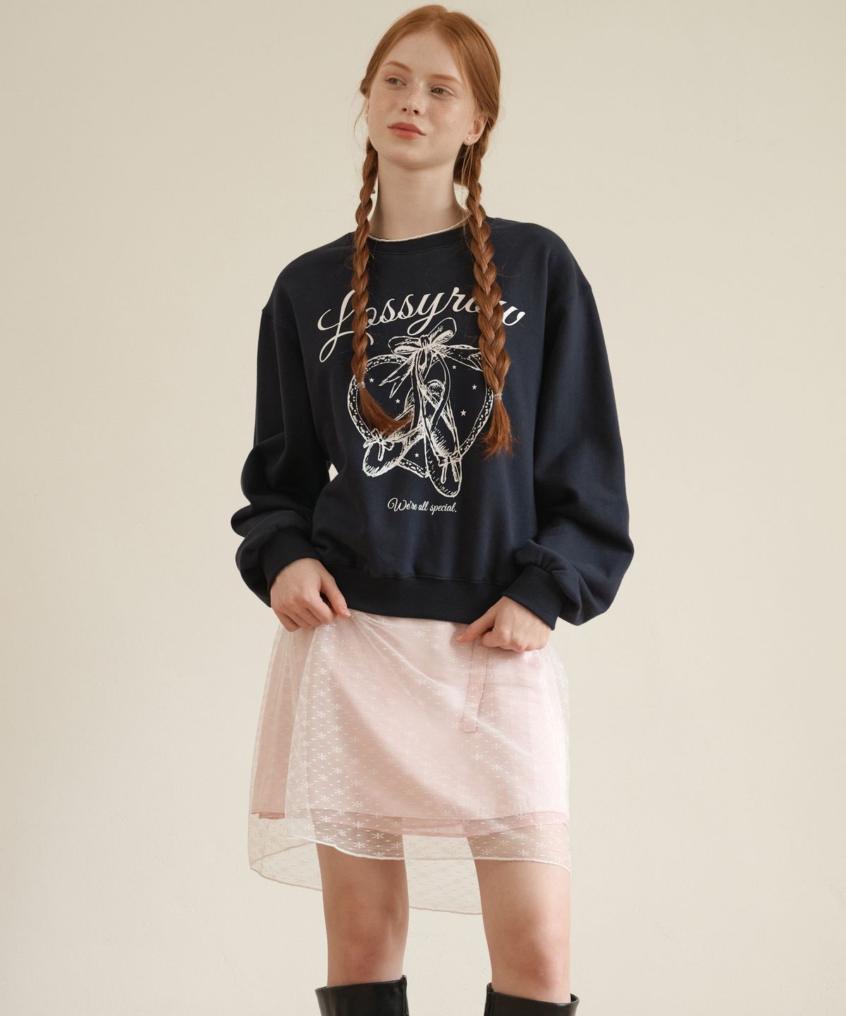 로시로우(LOSSYROW) Heart flats sweatshirt Navy