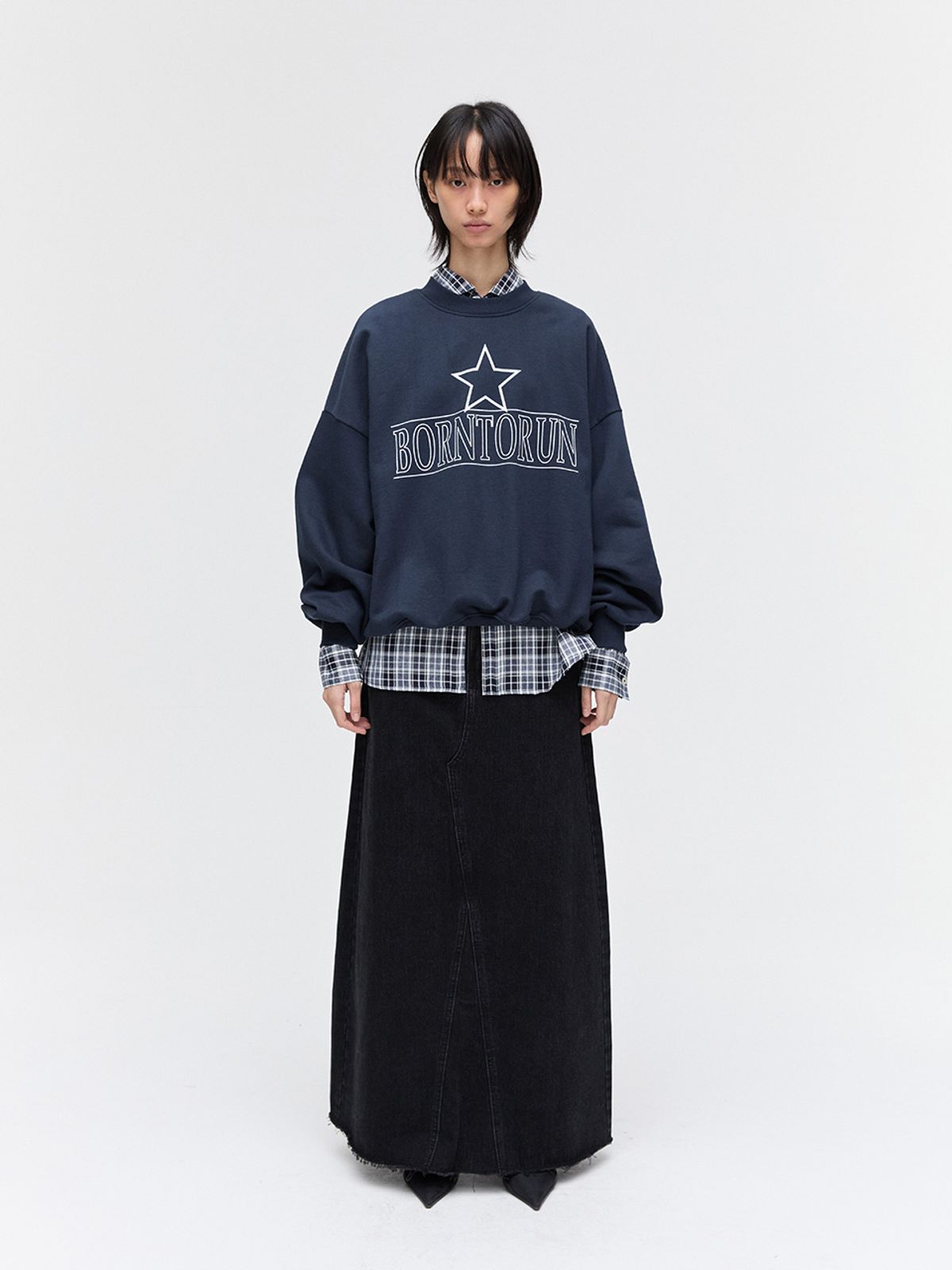 플리즈프로젝트(PLZPROJECT) BORN TO RUN SWEAT SHIRT, NAVY