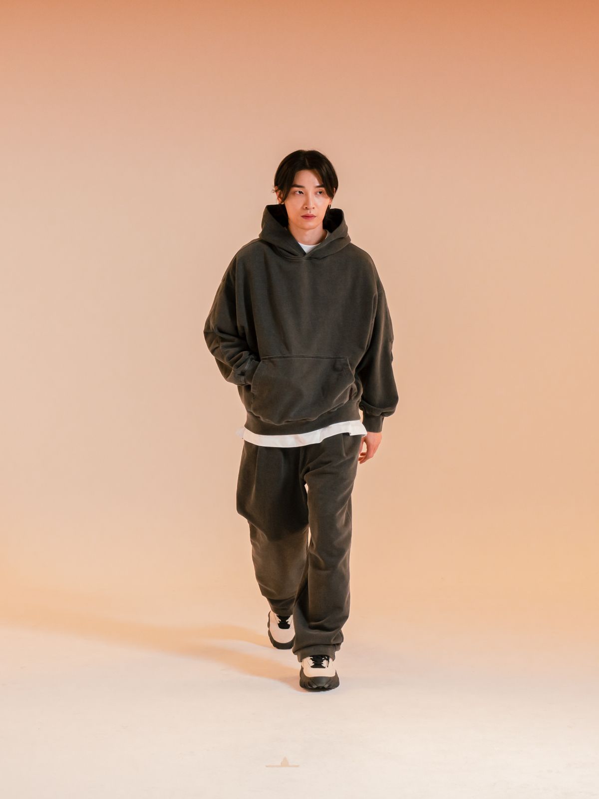 피에스쇼퍼(PSSHOPPER) [2 Pack] 피그먼트 원턱 와이드 팬츠 세트 [다크 그레이]