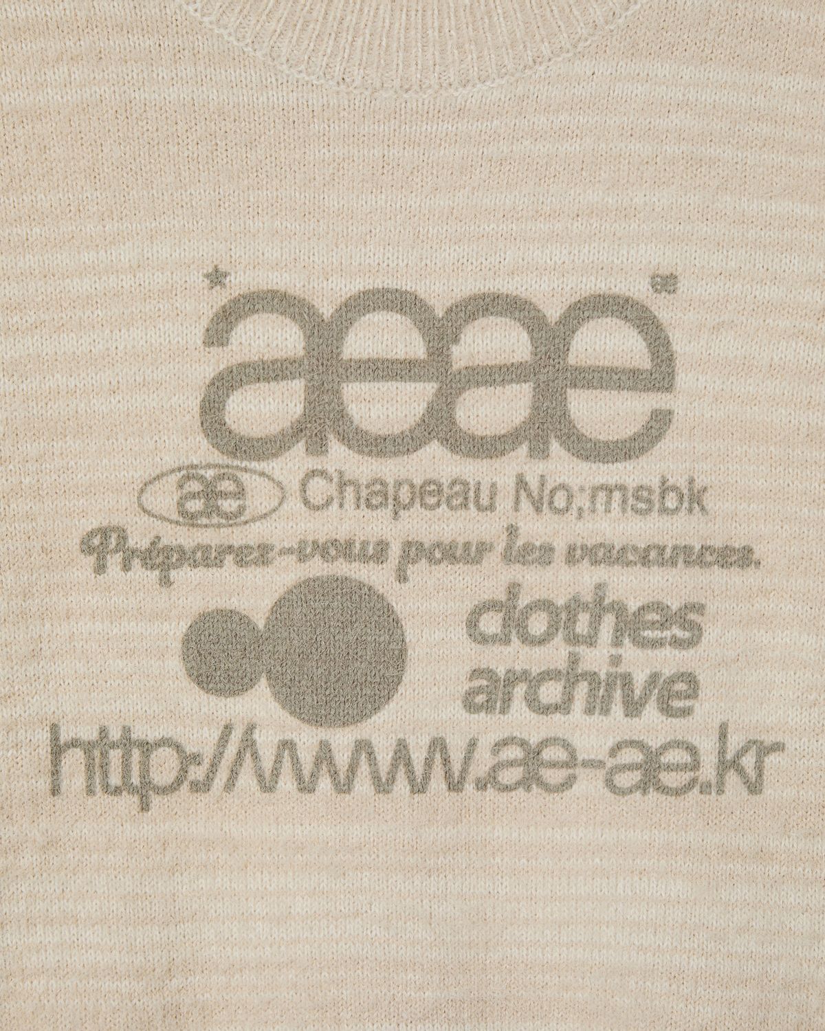 에이이에이이(AEAE) WEB LOGO CROP HAIRY KNIT [IVORY]