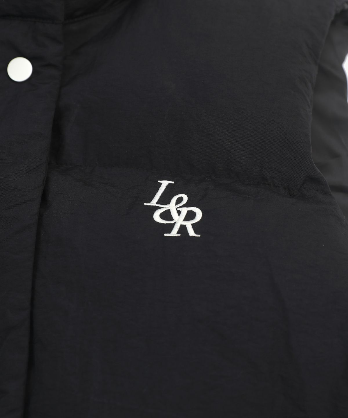 로시로우(LOSSYROW) L&R nylon padded vest Black