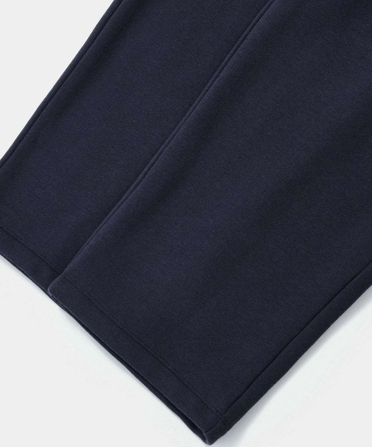 컬럼비아 유니버시티(COLUMBIA UNIVERSITY) CU BIG SCRIPT FLEECE WIDE SEATPANTS 크라운네이비