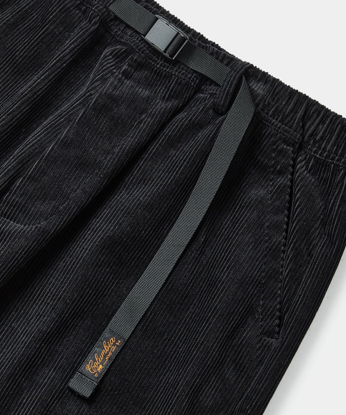컬럼비아 유니버시티(COLUMBIA UNIVERSITY) SL-LABEL BELTED ALL-ROUND CORDUROY PANTS 블랙