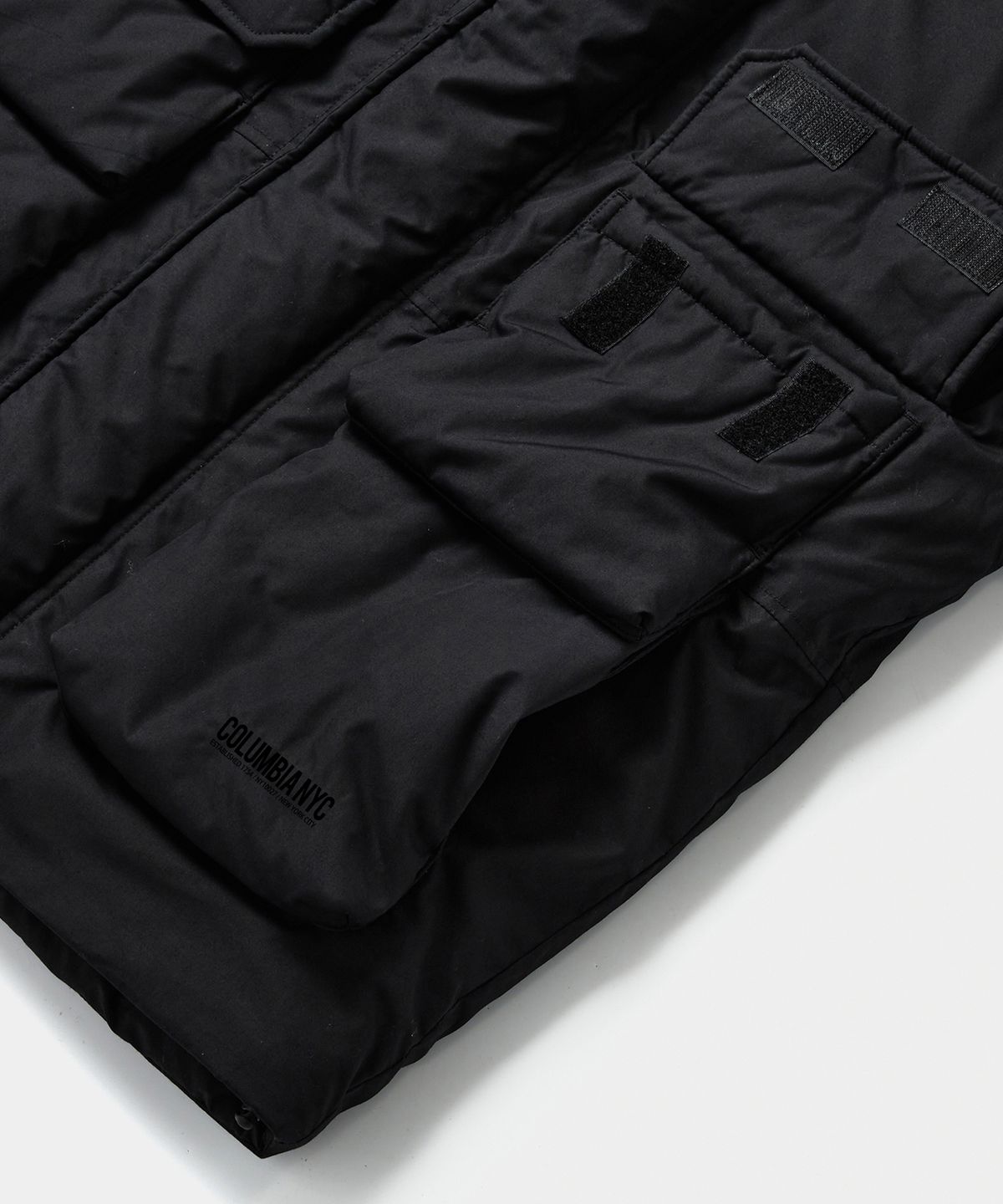 컬럼비아 유니버시티(COLUMBIA UNIVERSITY) B/S FOUR POCKET UTILITY PUFFER 블랙