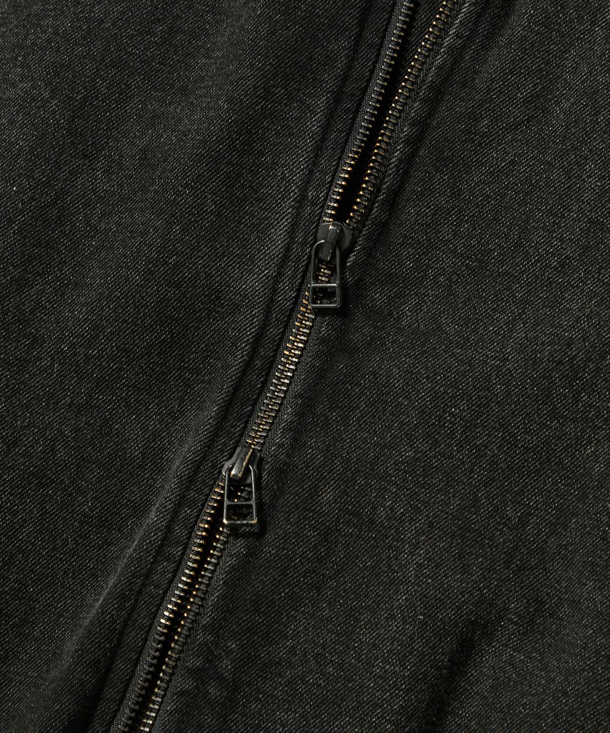 컬럼비아 유니버시티(COLUMBIA UNIVERSITY) B/S STREET DENIM OVER PUFFER 그레이데님