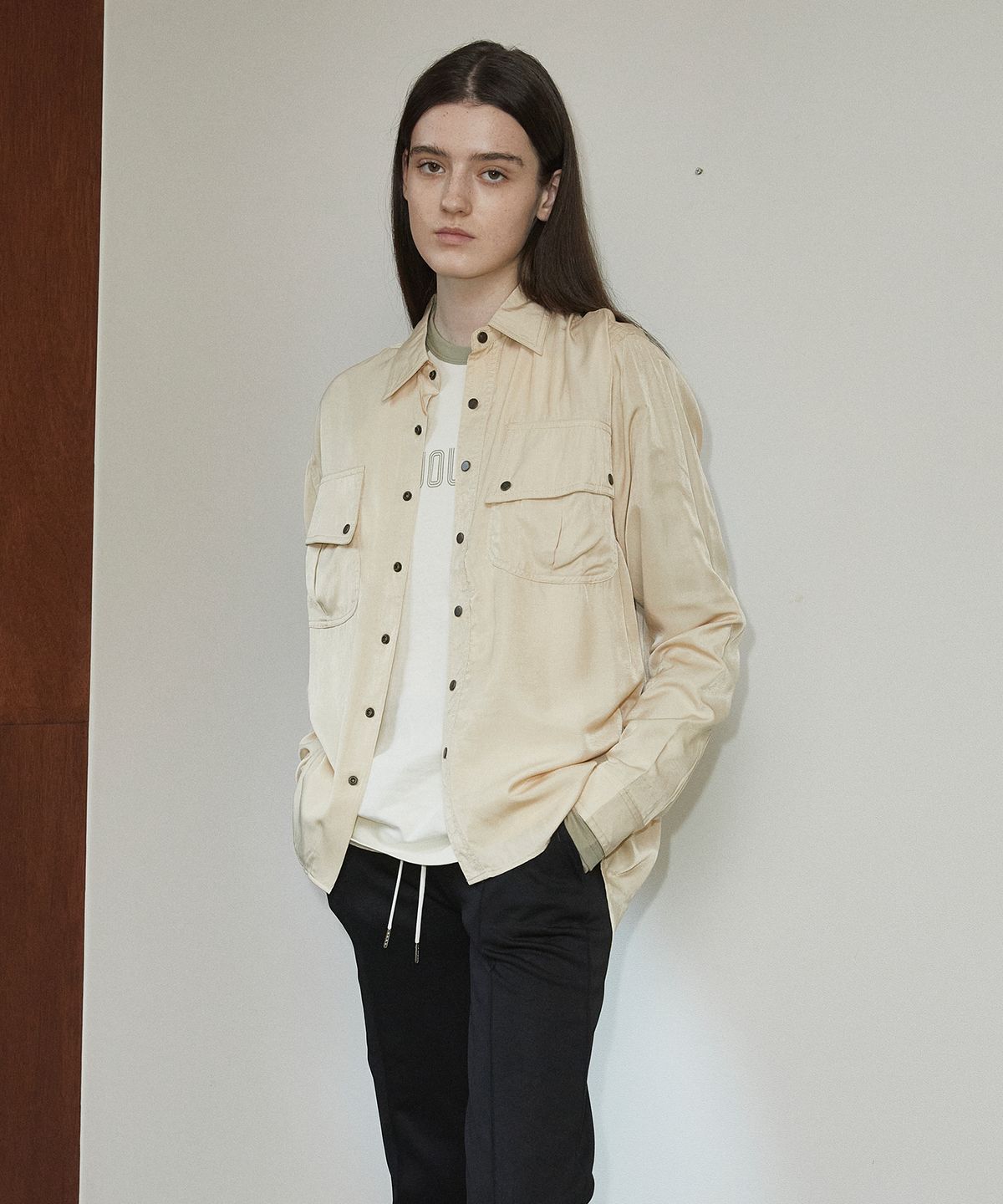 롤링스튜디오(ROLLINGSTUDIOS) LOOSE FIT MILLITARY SHIRT BEIGE