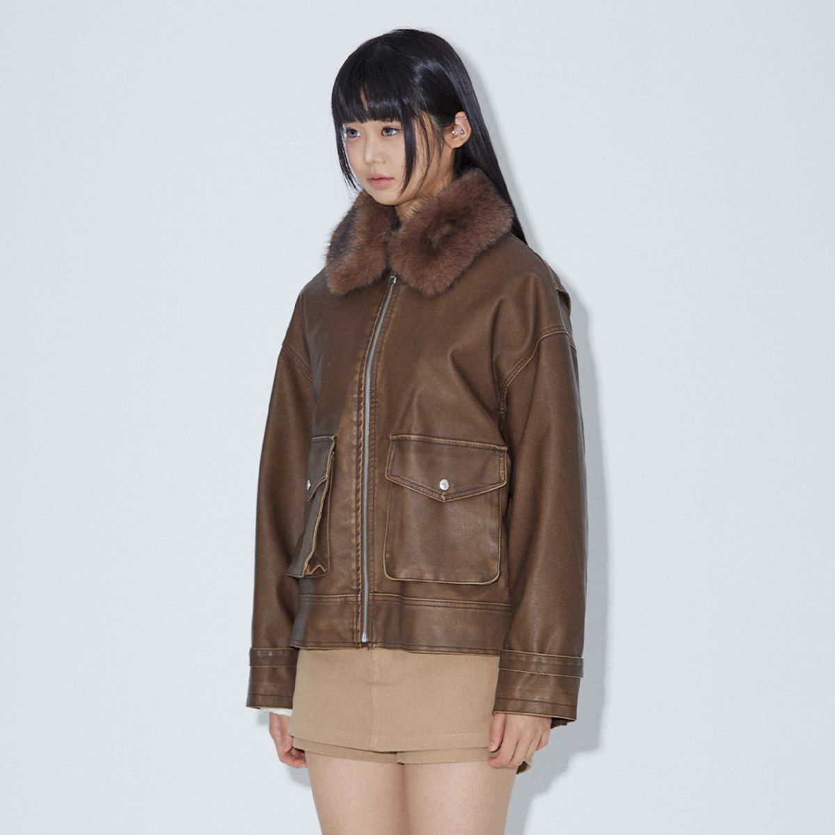 라라폭스(LALAFOX) NECK FUR  OVERSIZED FAKE LEATHER JACKET BROWN BQ4MJ001