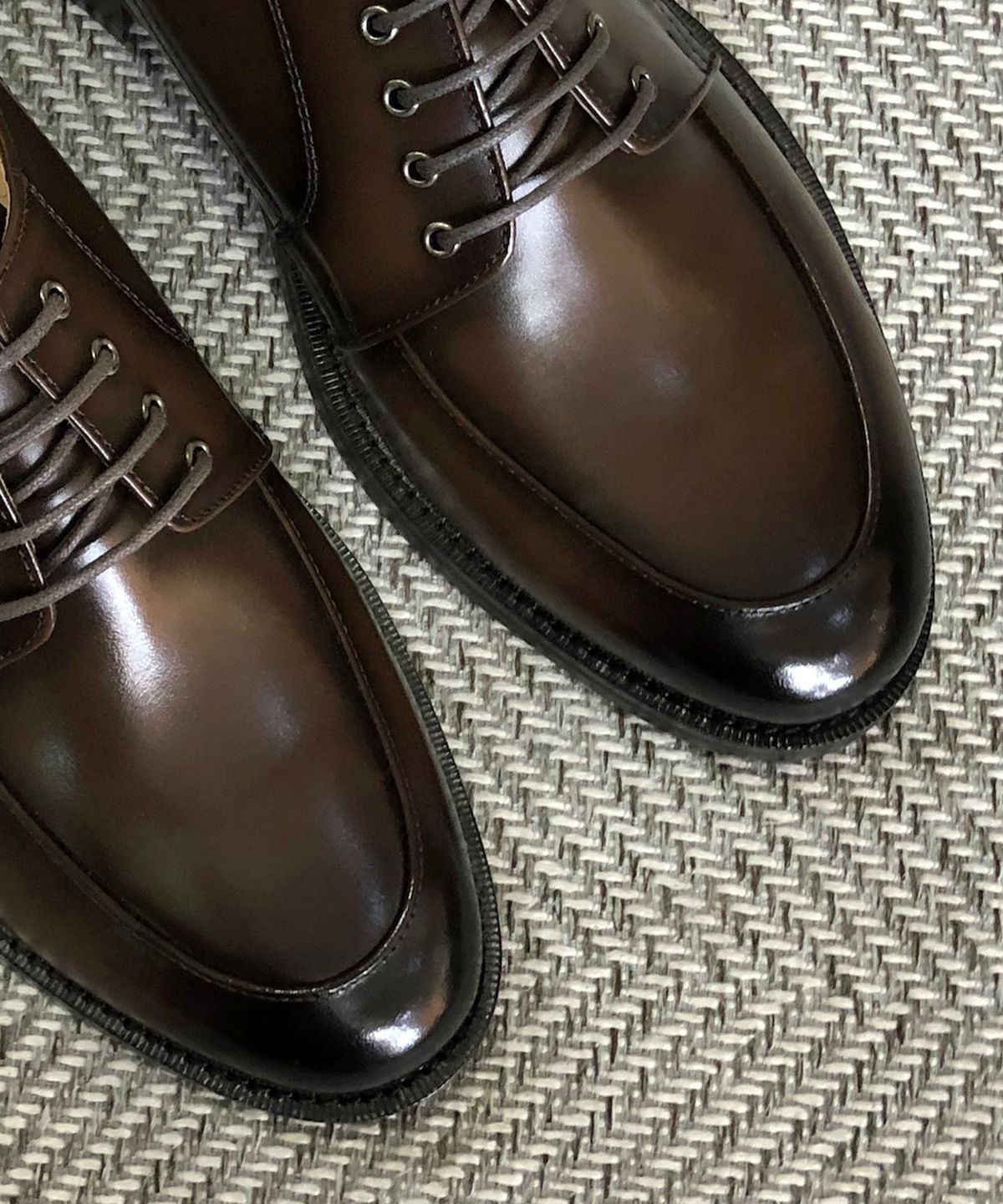 조앤슈(JOENSHOE) 휴만 루프 유팁 옥스퍼드 미들브라운